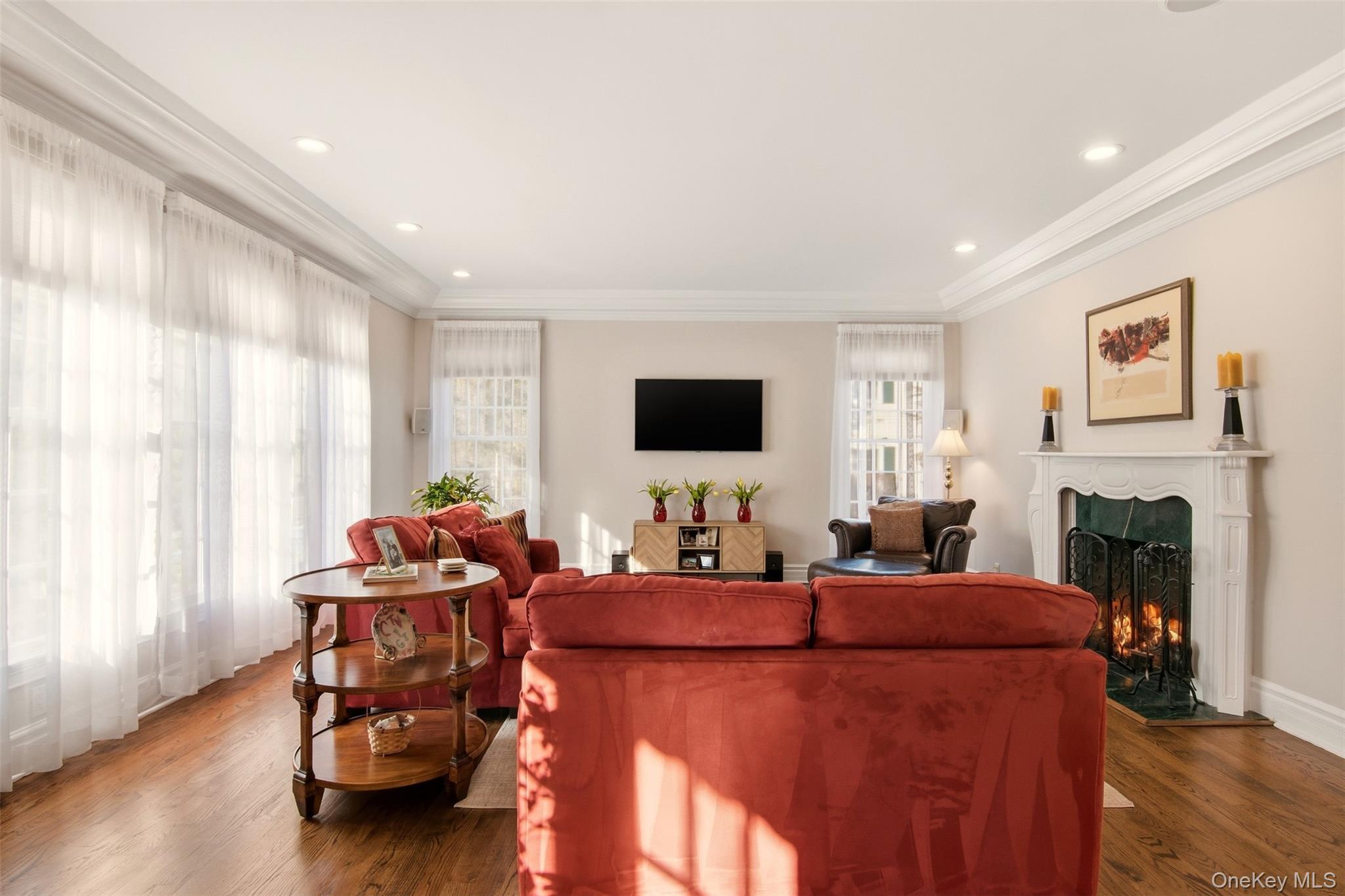 #14 photo, 4 Daniel Way, سوفولك Setauket , NY 11733