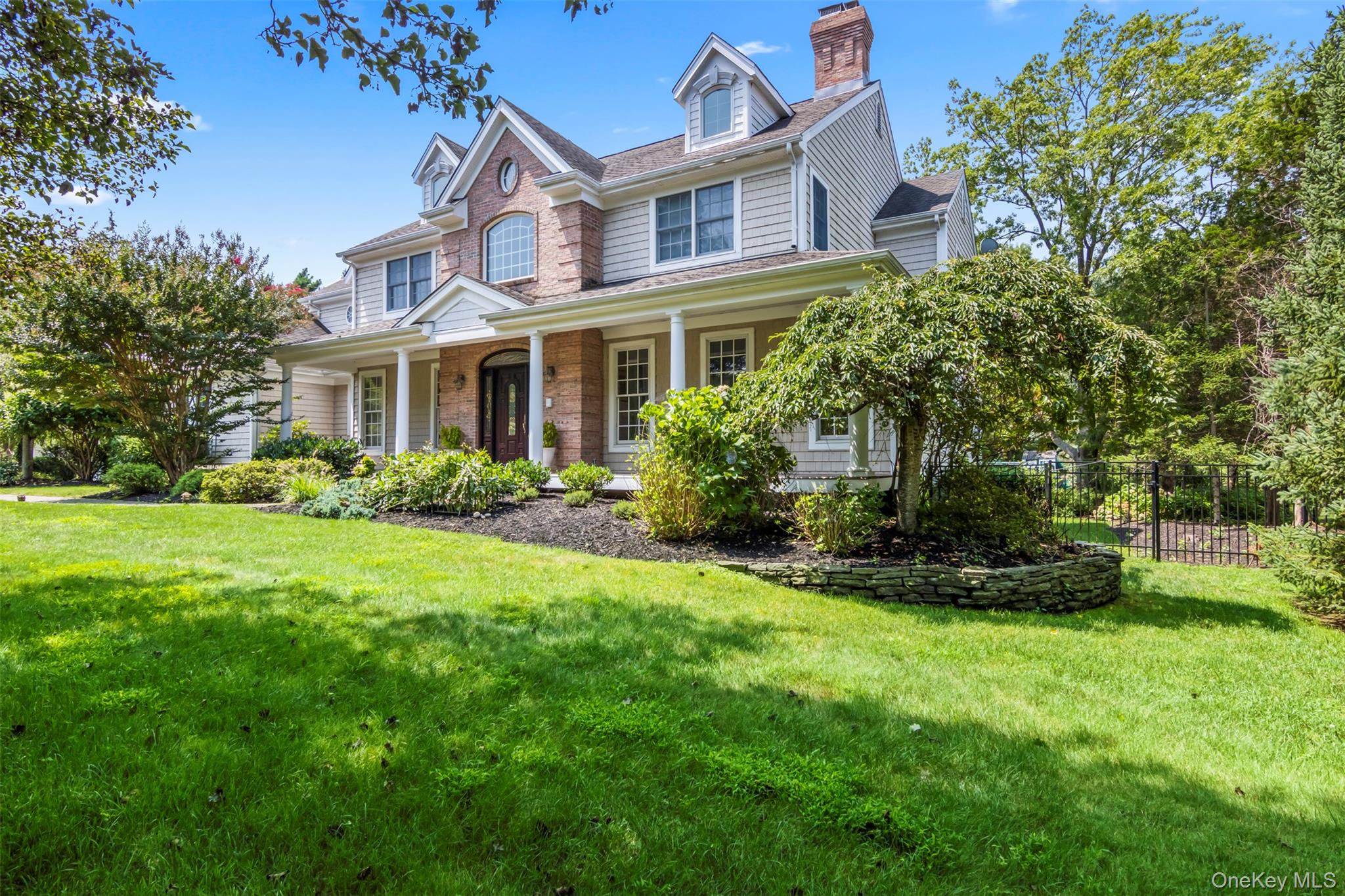 #2 photo, 4 Daniel Way, سوفولك Setauket , NY 11733