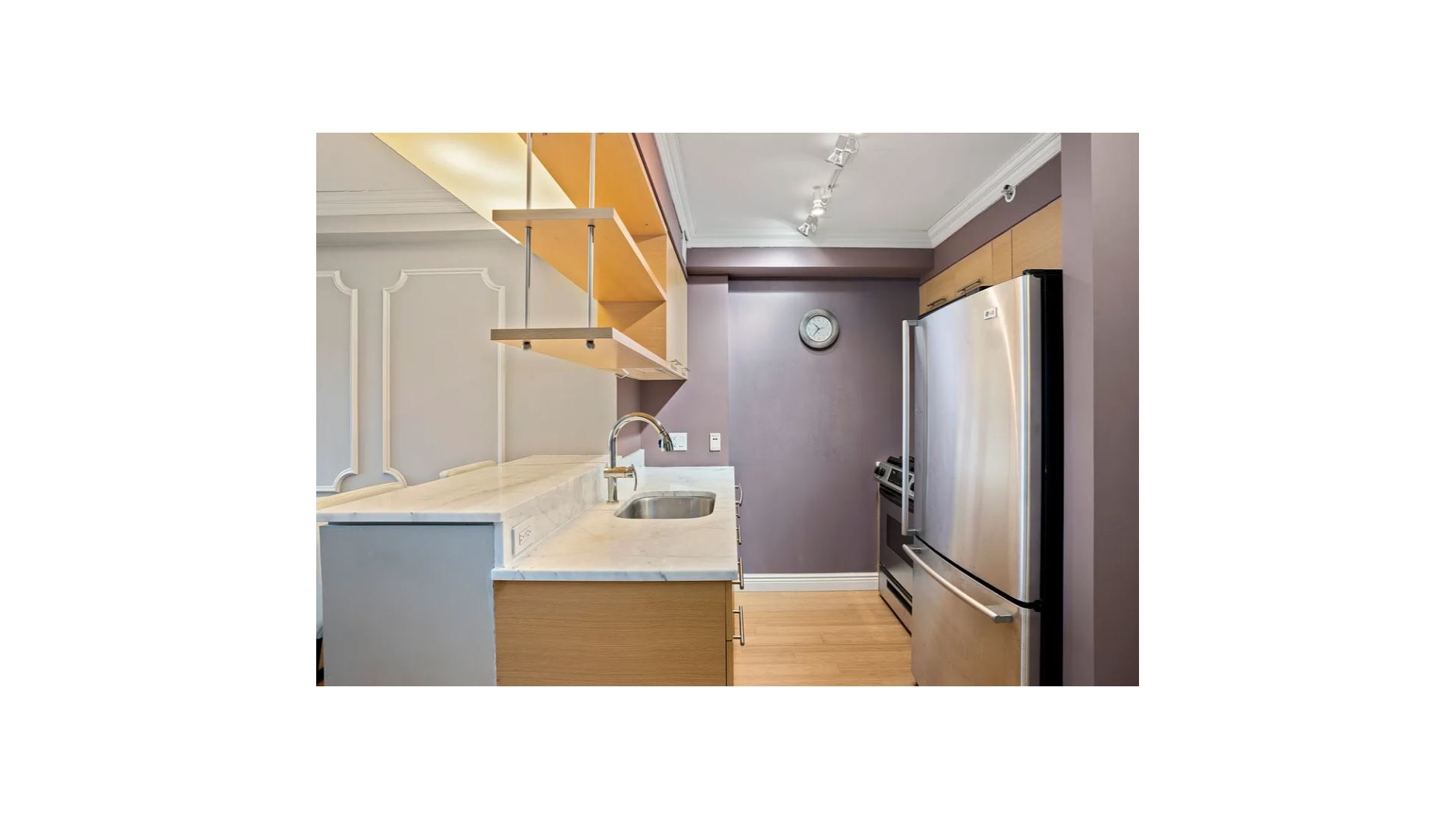 #3 photo, 100 W 39TH Street, 맨해튼 Midtown , NY 10018