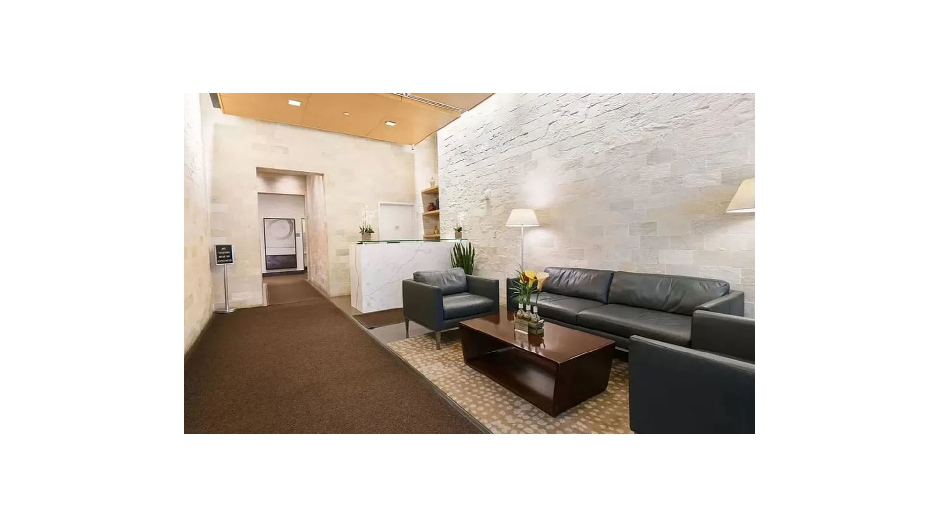 #7 photo, 100 W 39TH Street, 맨해튼 Midtown , NY 10018