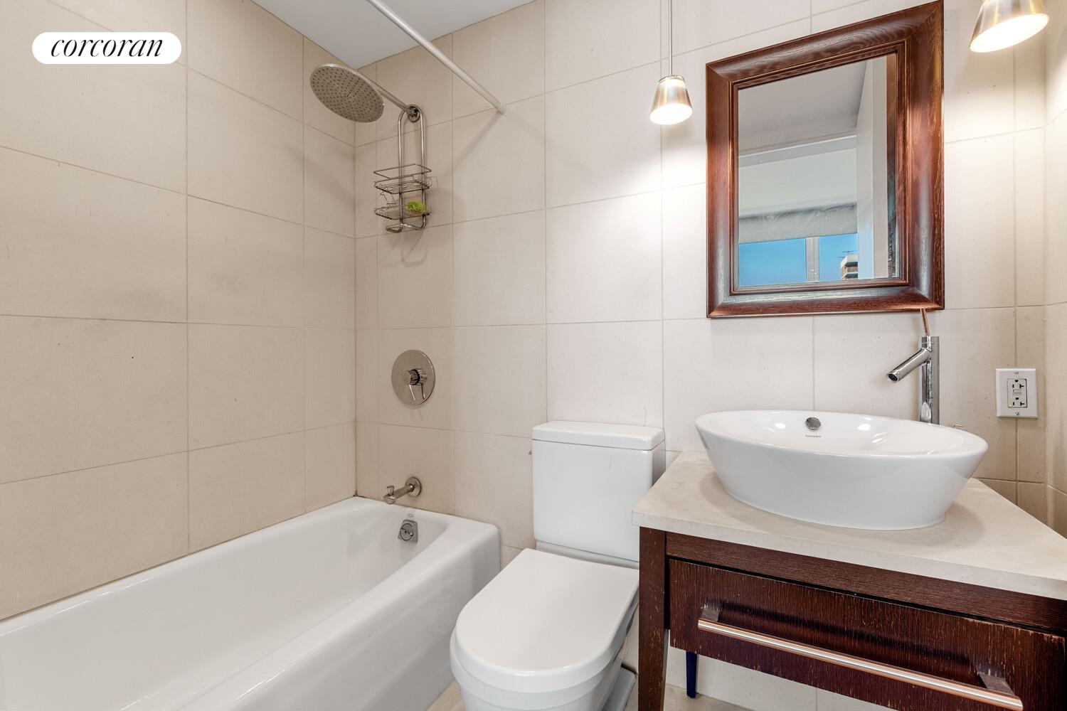 #10 photo, 340 E 23RD Street, Манхэттен ‖ Gramercy Park , NY 10010