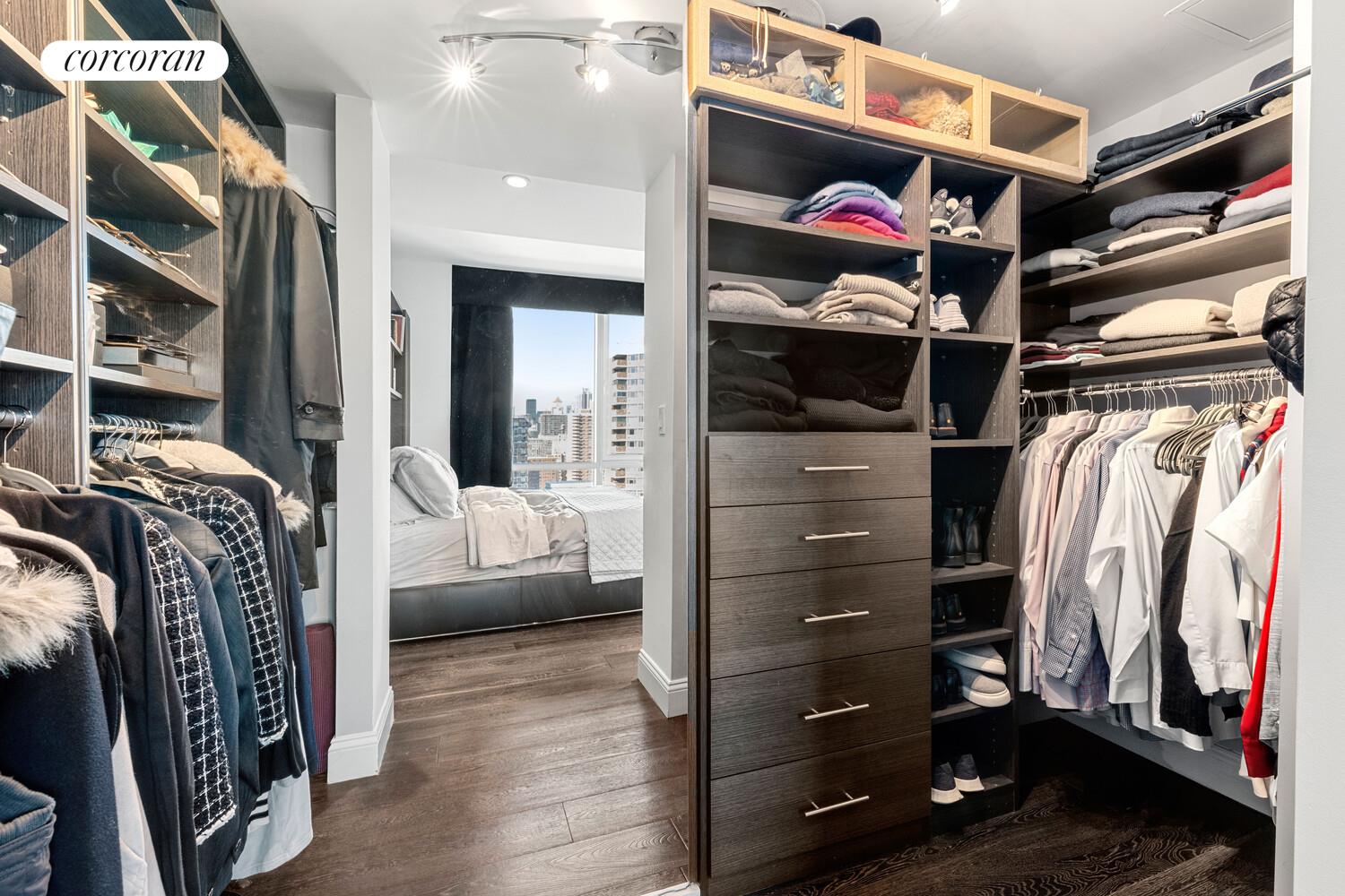 #8 photo, 340 E 23RD Street, Манхэттен ‖ Gramercy Park , NY 10010