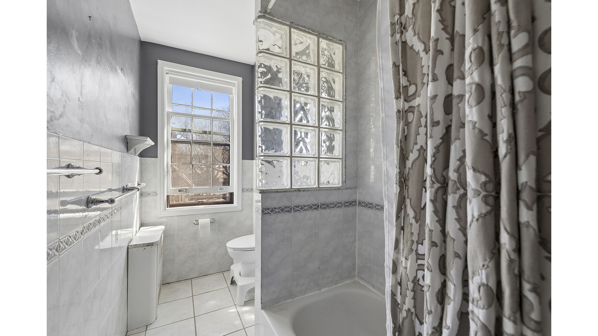 #10 photo, 46 SLOCUM Crescent, Куинс ‖ Forest Hills , NY 11375