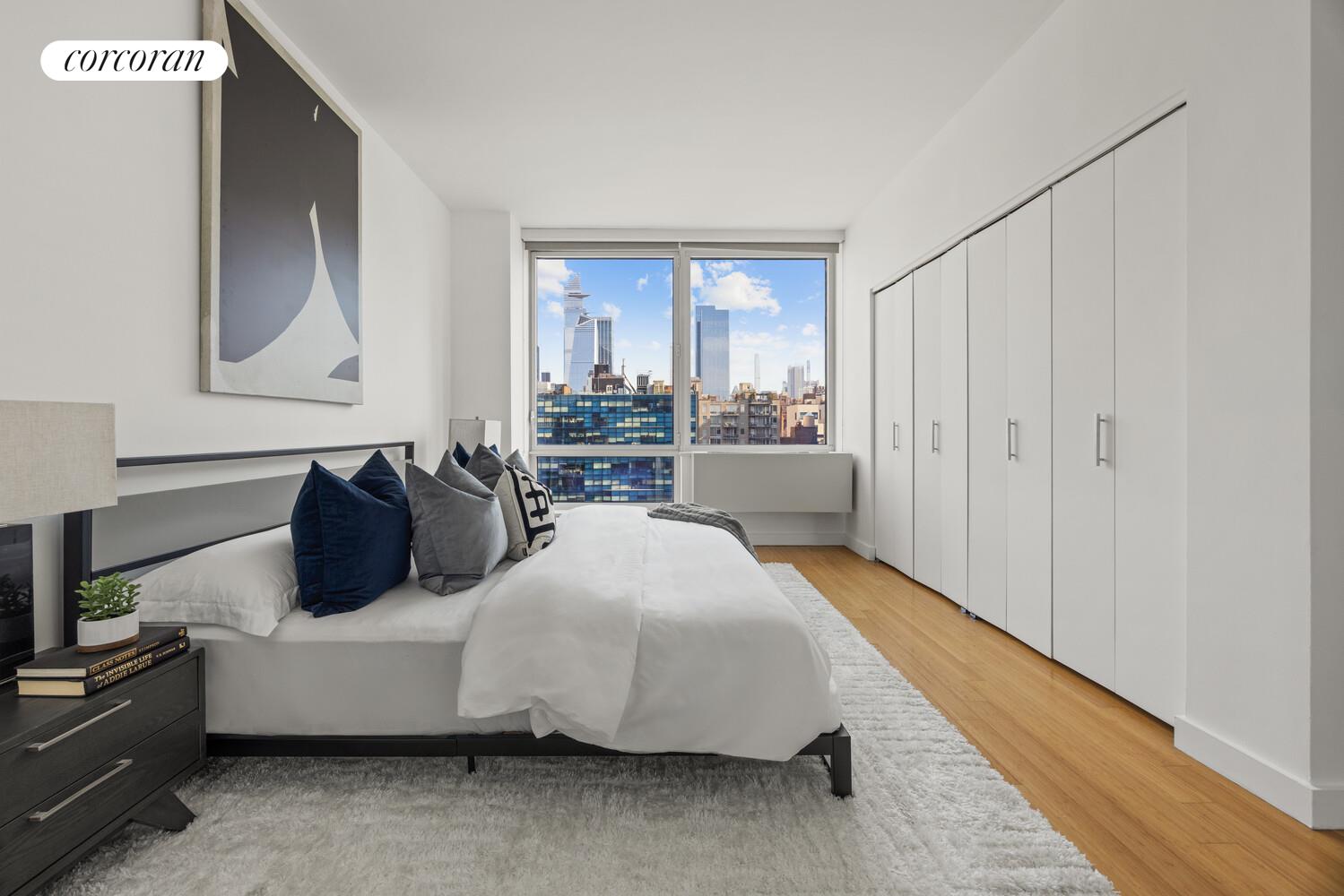 #8 photo, 450 W 17TH Street, Chelsea , NY 10011