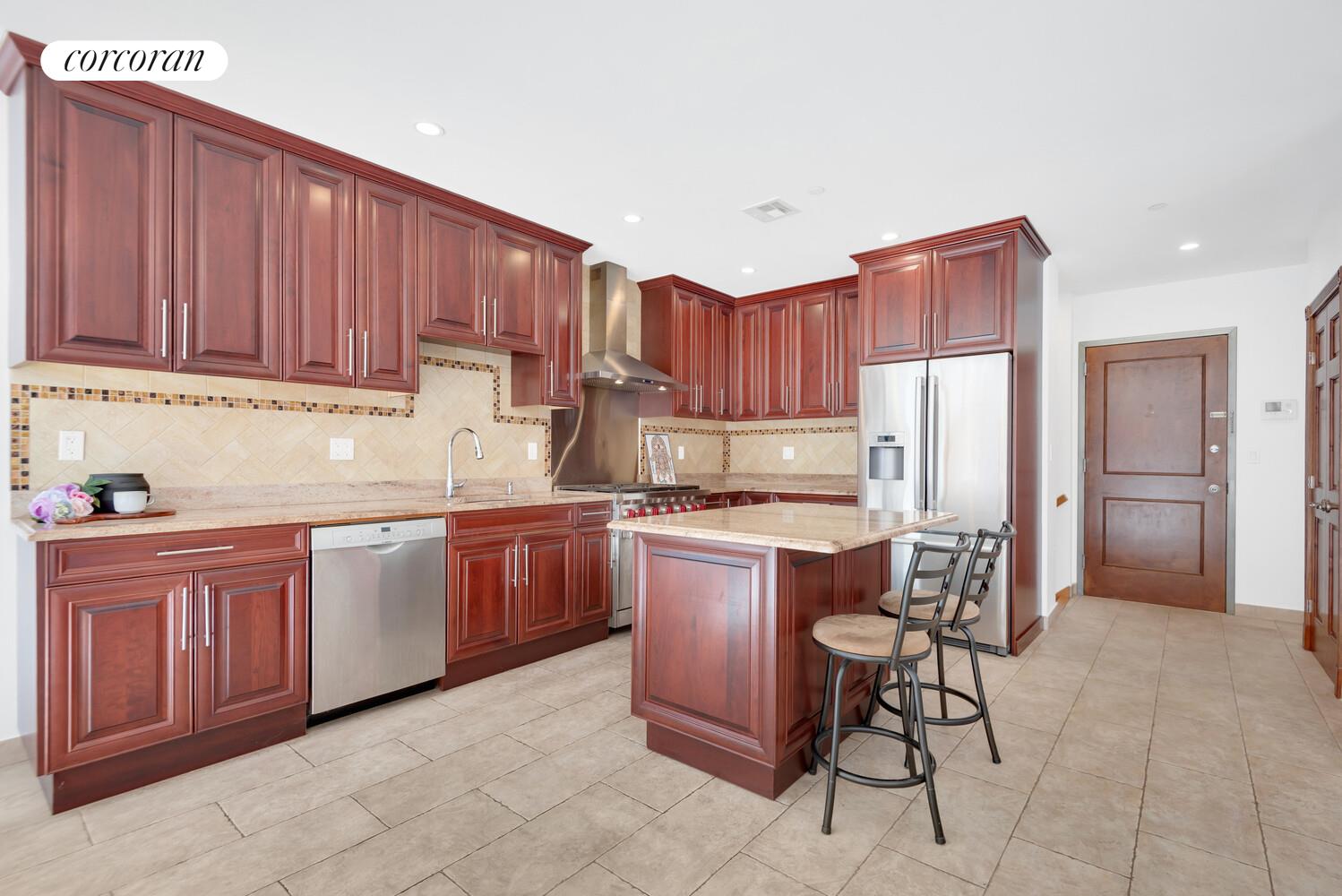 #10 photo, 218 FROST Street, Бруклин ‖ Williamsburg , NY 11211