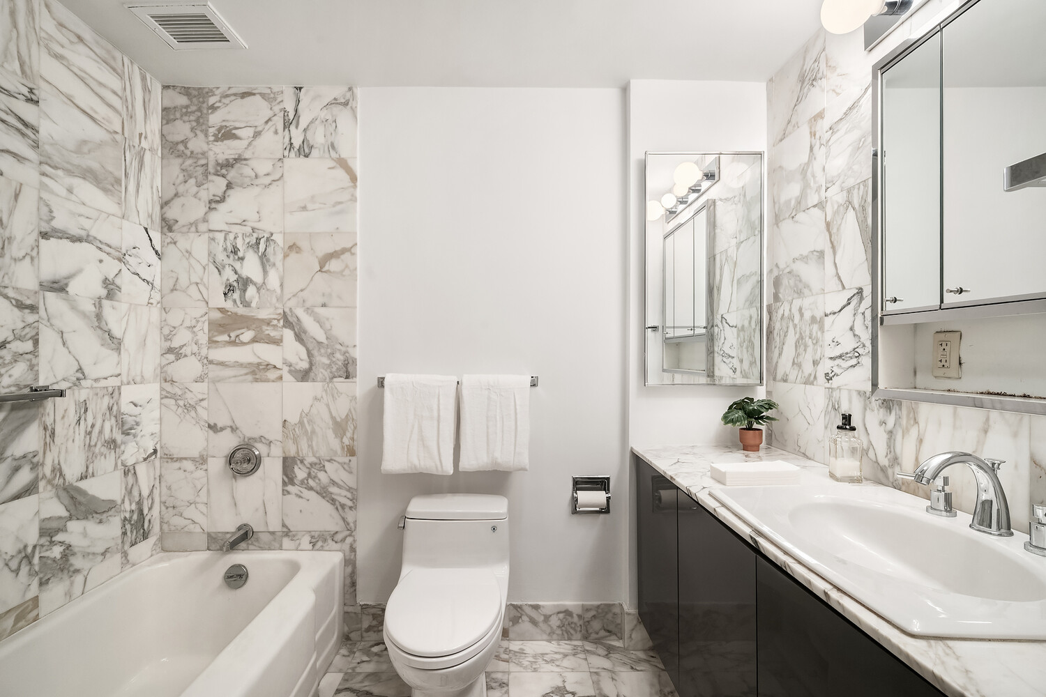 #10 photo, 860 UNITED NATIONS Plaza, 曼哈頓 中城东区 Beekman , NY 10017