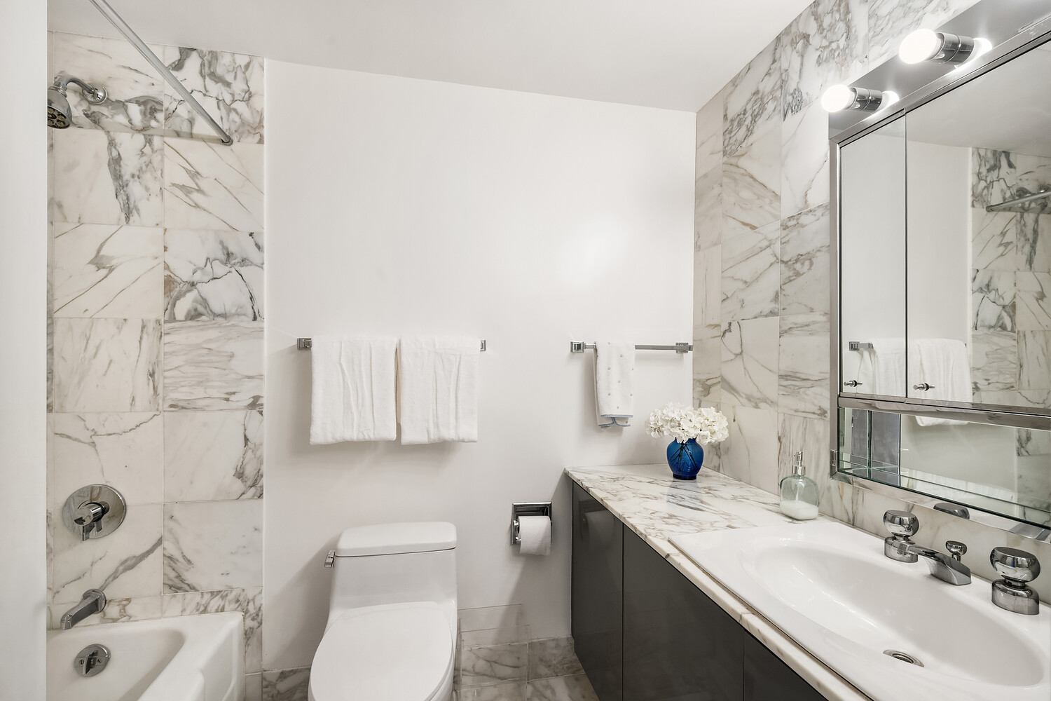 #16 photo, 860 UNITED NATIONS Plaza, 曼哈頓 中城东区 Beekman , NY 10017