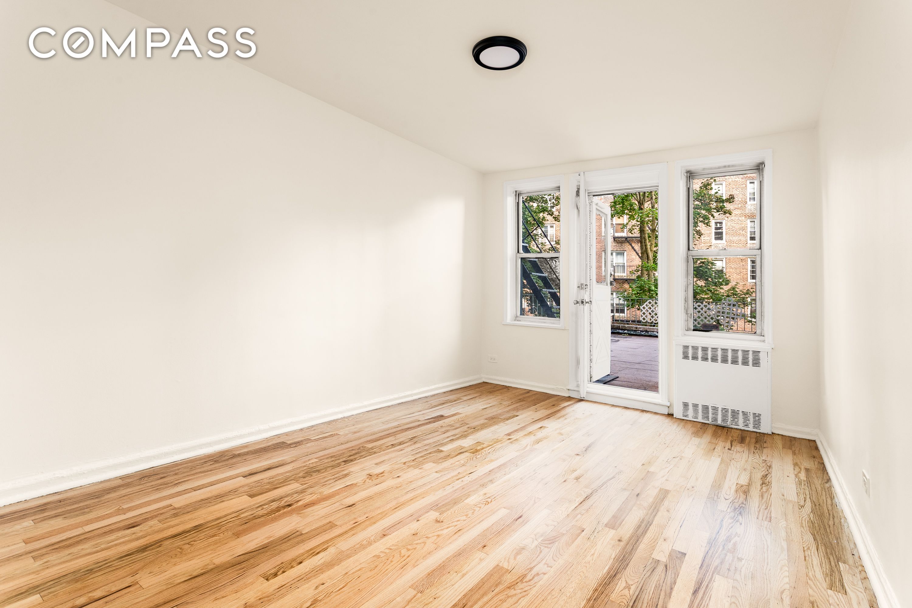 #9 photo, 5610 Netherland Avenue, ब्रोंक्स North Riverdale , NY 10471