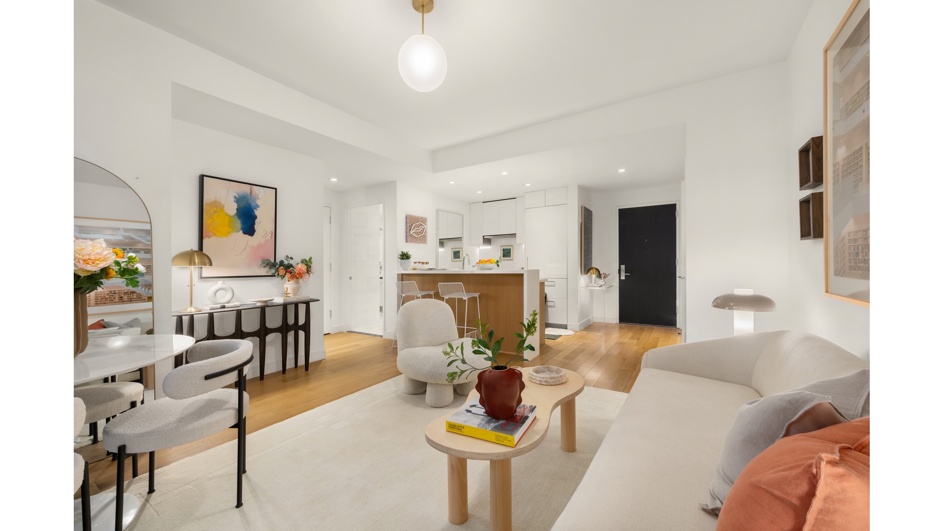 #3 photo, 230 E 20TH Street, מנהטן Gramercy Park , NY 10003