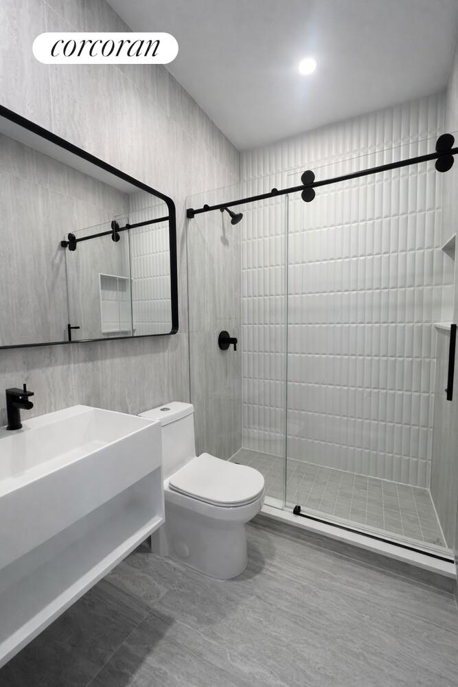 #5 photo, Brooklyn, ব্রুকলিন Bushwick , NY 11207