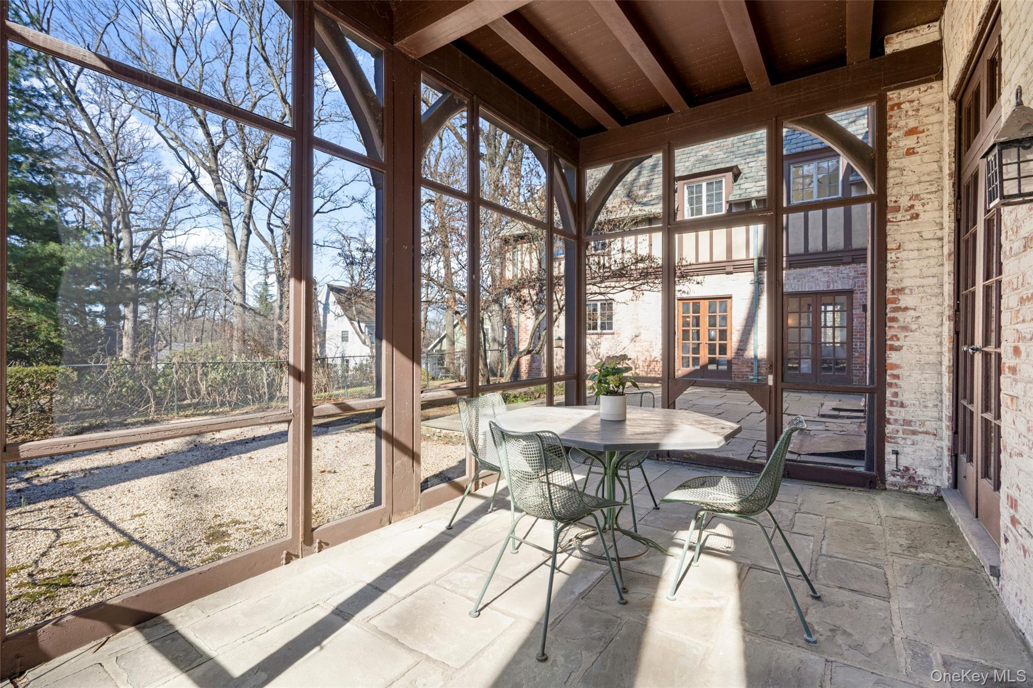 #11 photo, 60 Wildwood Road, 紐約州 New Rochelle , NY 10804