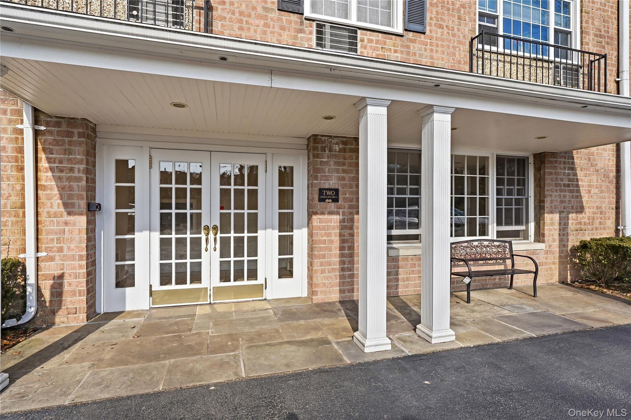 #3 photo, 2 Consulate Drive, Tuckahoe , NY 10707