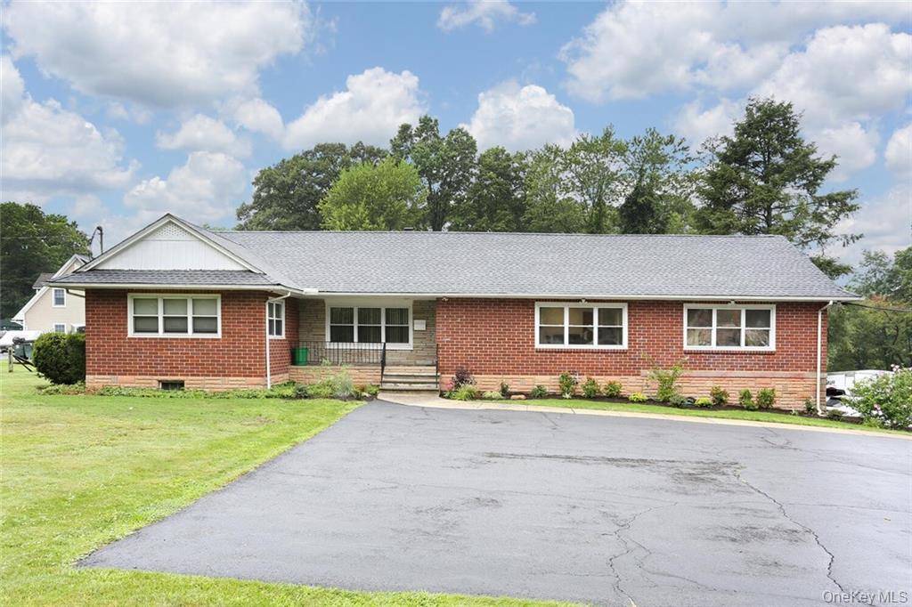 #4 photo, 574 Route 303, Blauvelt , NY 10913