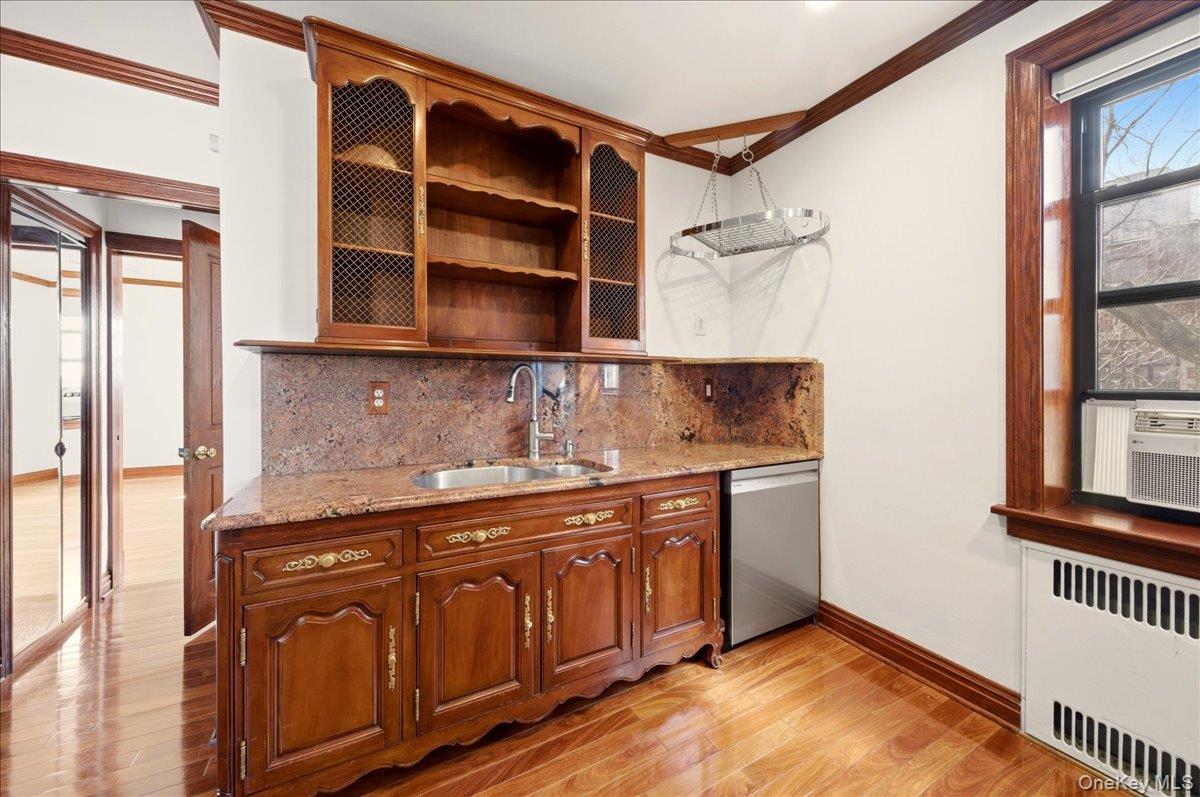 #9 photo, 300 Main Street, White Plains , NY 10601