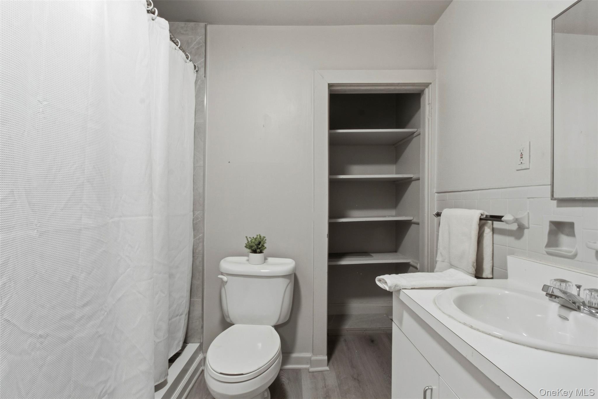 #15 photo, 4443 Purchase Street, Purchase , NY 10577