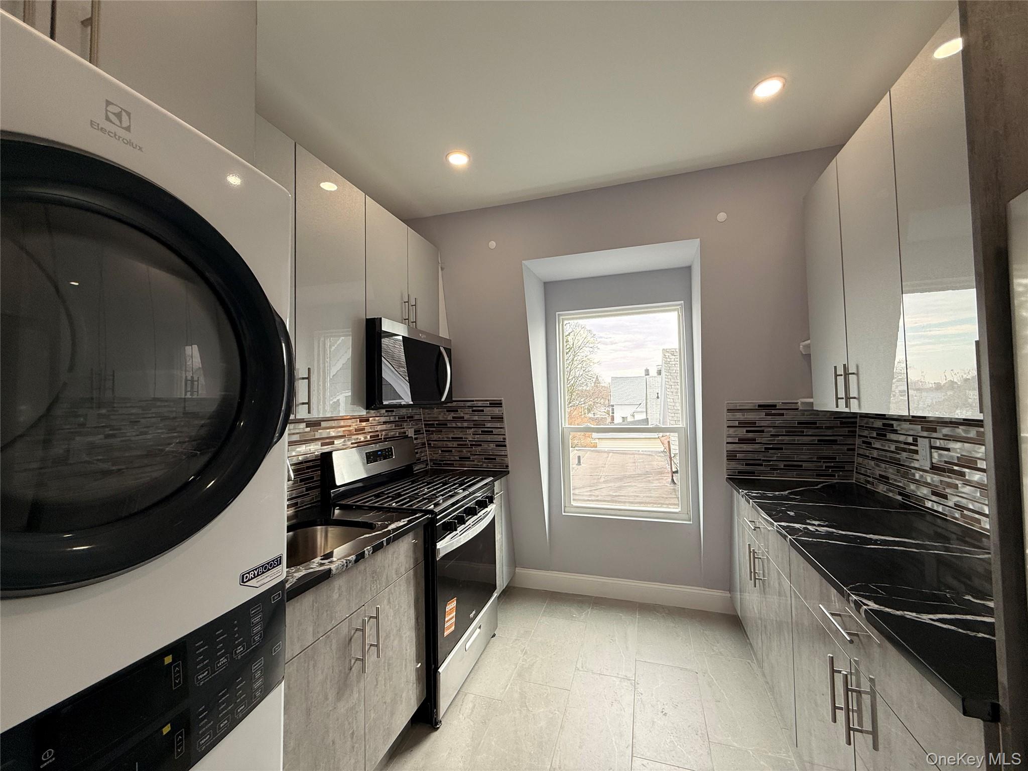 #1 photo, 222 Primrose Avenue, Mount Vernon , NY 10552