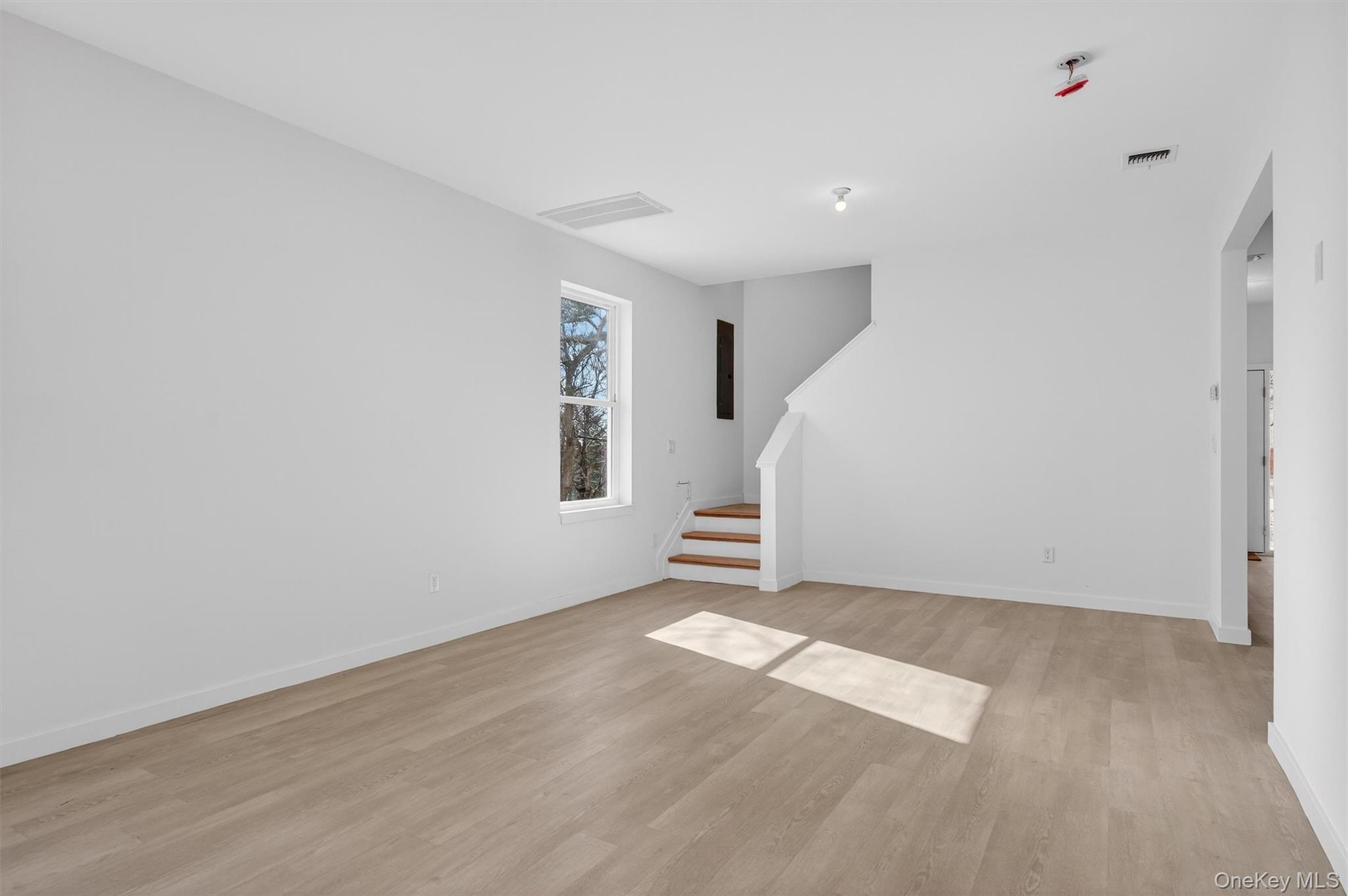 #10 photo, 1 Hulse Street, Middletown , NY 10940