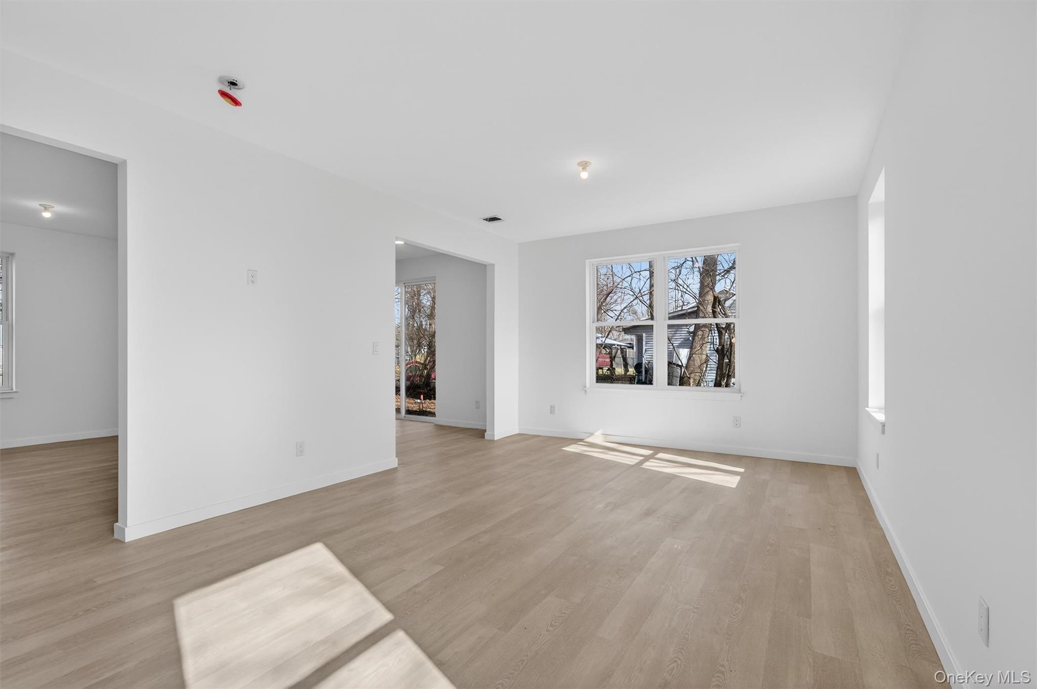 #8 photo, 1 Hulse Street, Middletown , NY 10940