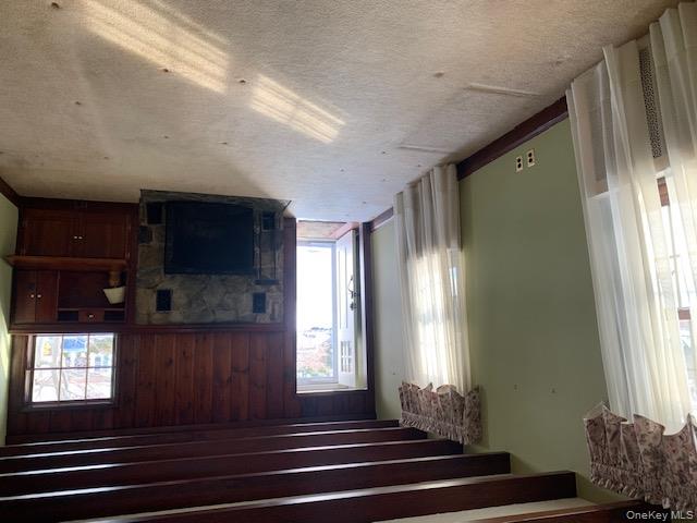 #4 photo, 36 Burr Avenue, Northport , NY 11768