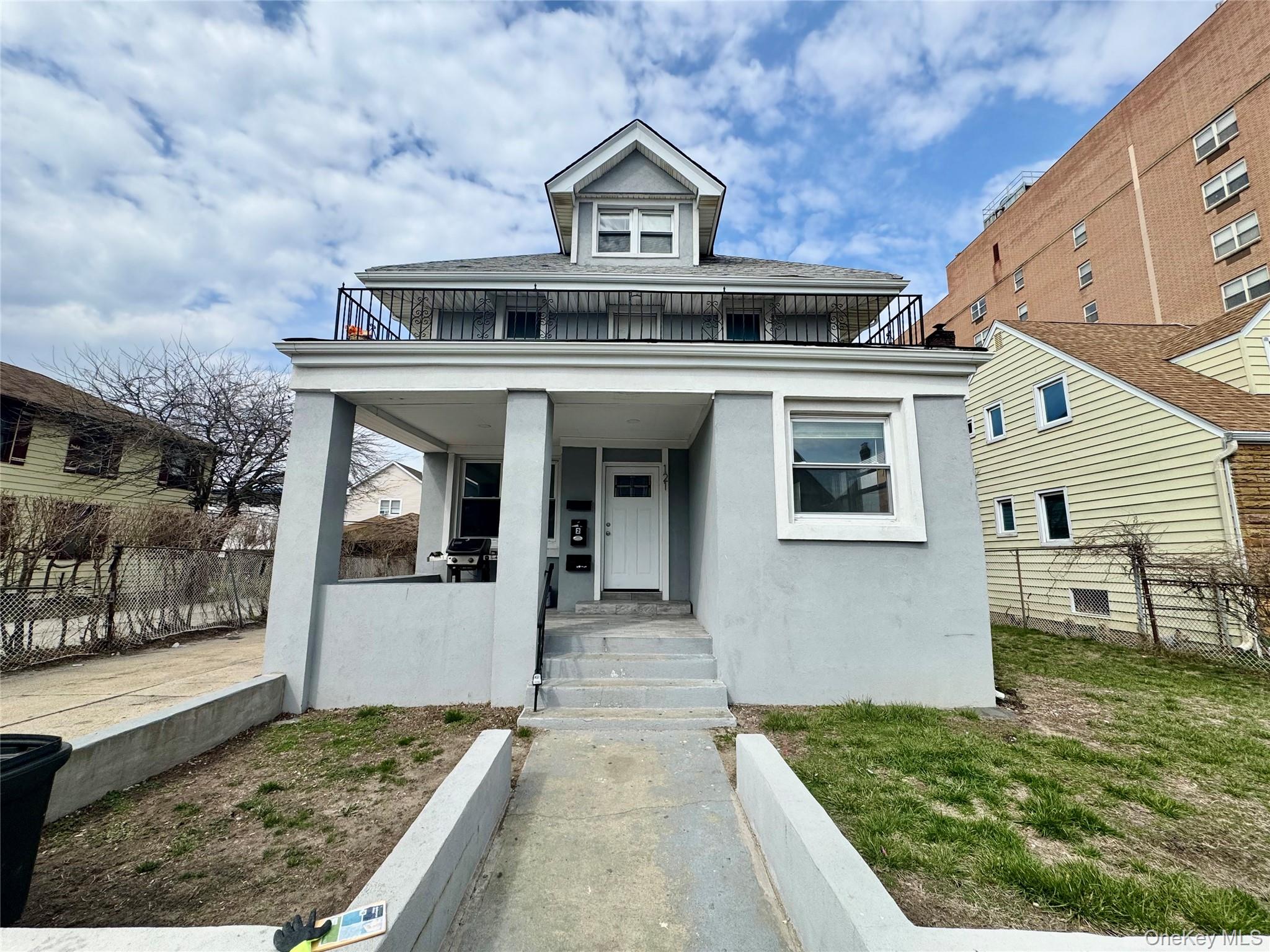 #1 photo, 121 W Chester Street, Long Beach , NY 11561