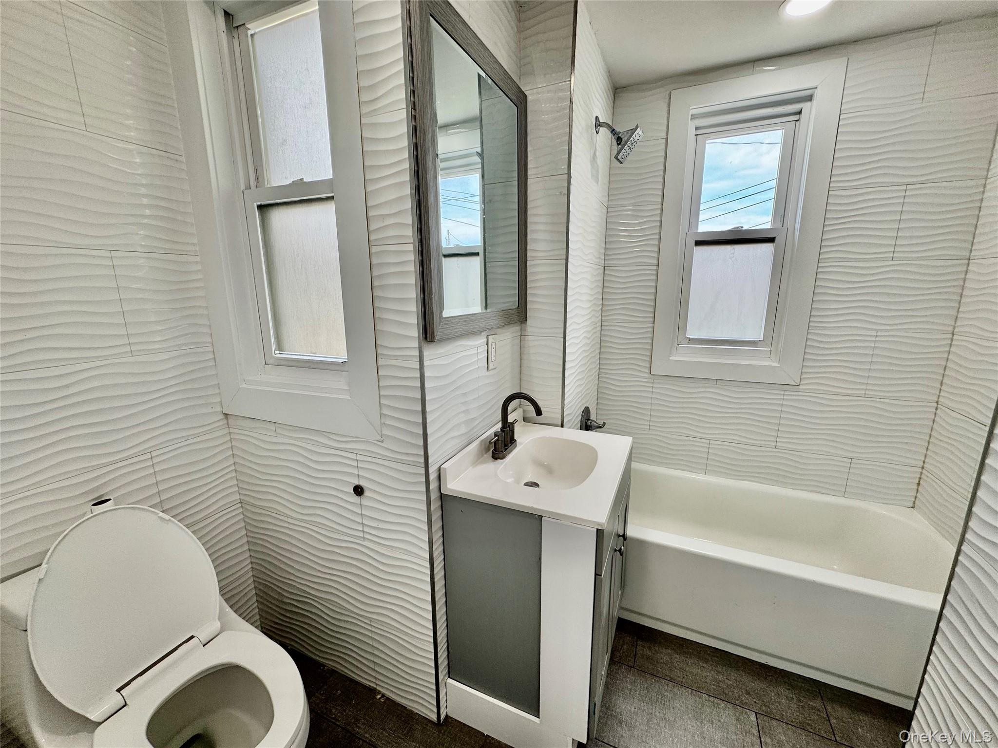 #16 photo, 121 W Chester Street, Long Beach , NY 11561