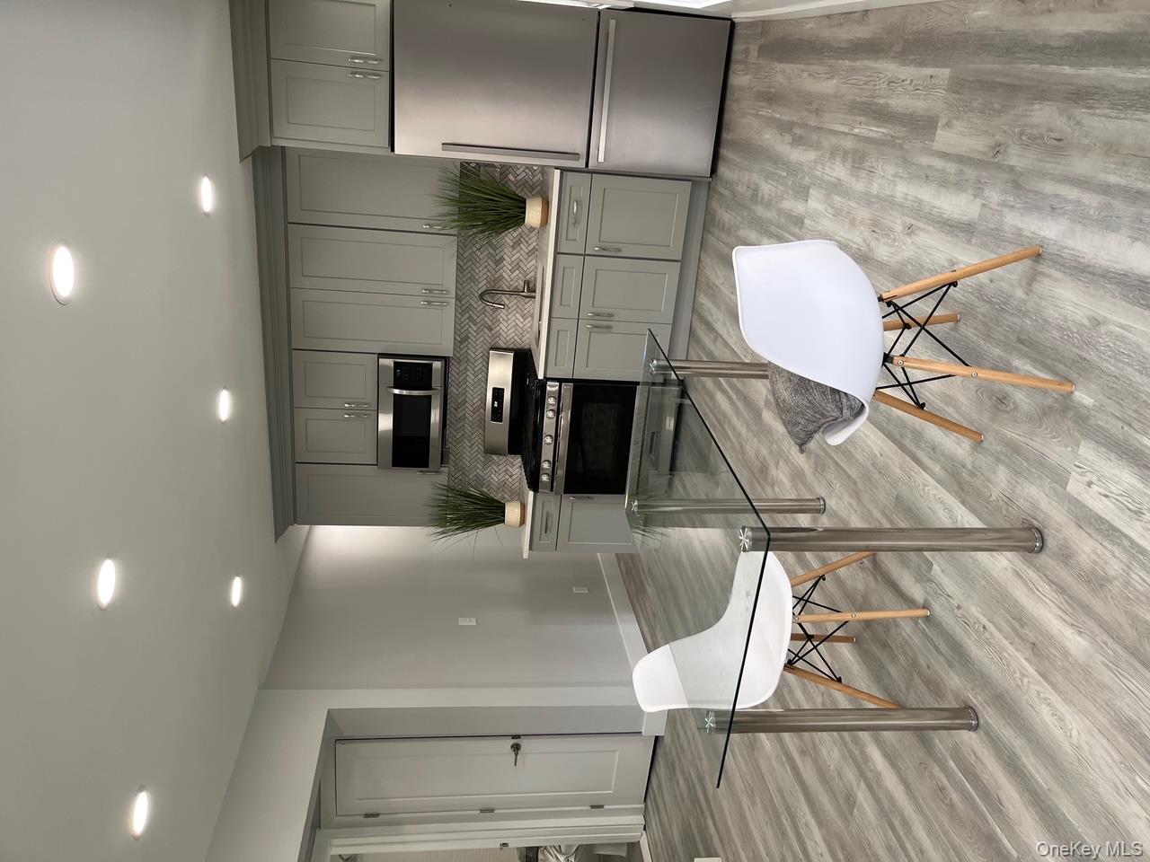 #17 photo, 121 W Chester Street, Long Beach , NY 11561