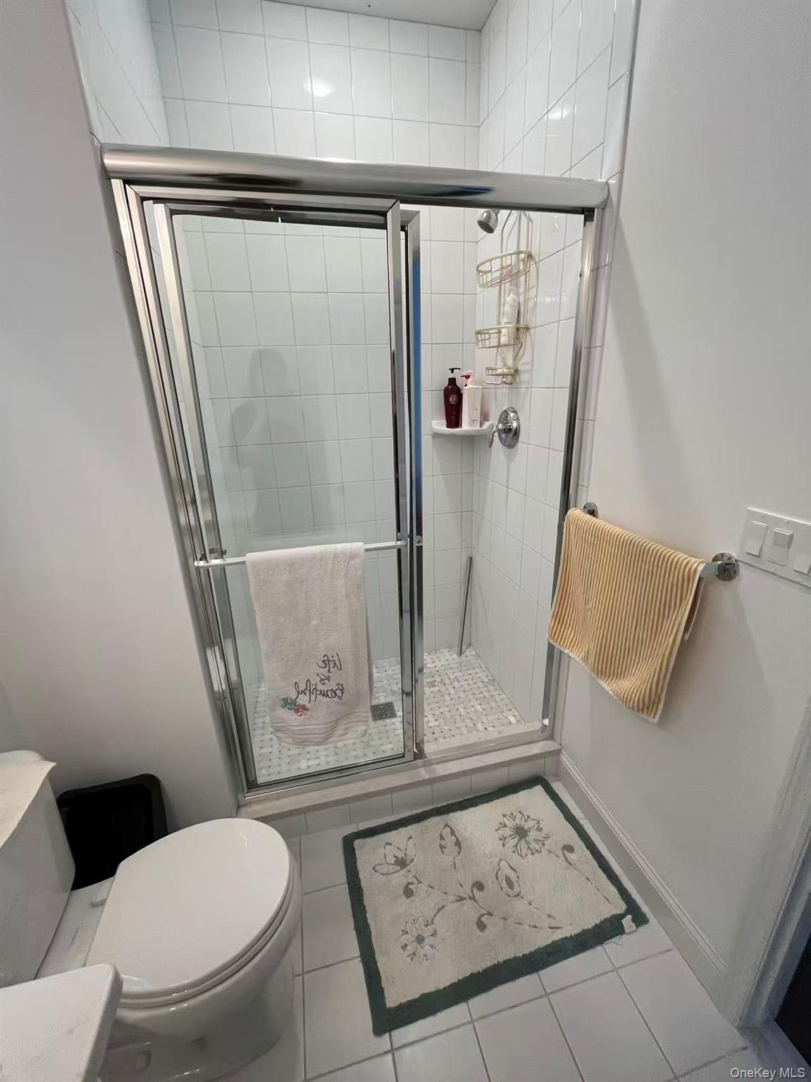 #11 photo, 42 Wildflower Drive, سوفولك Ridge , NY 11961