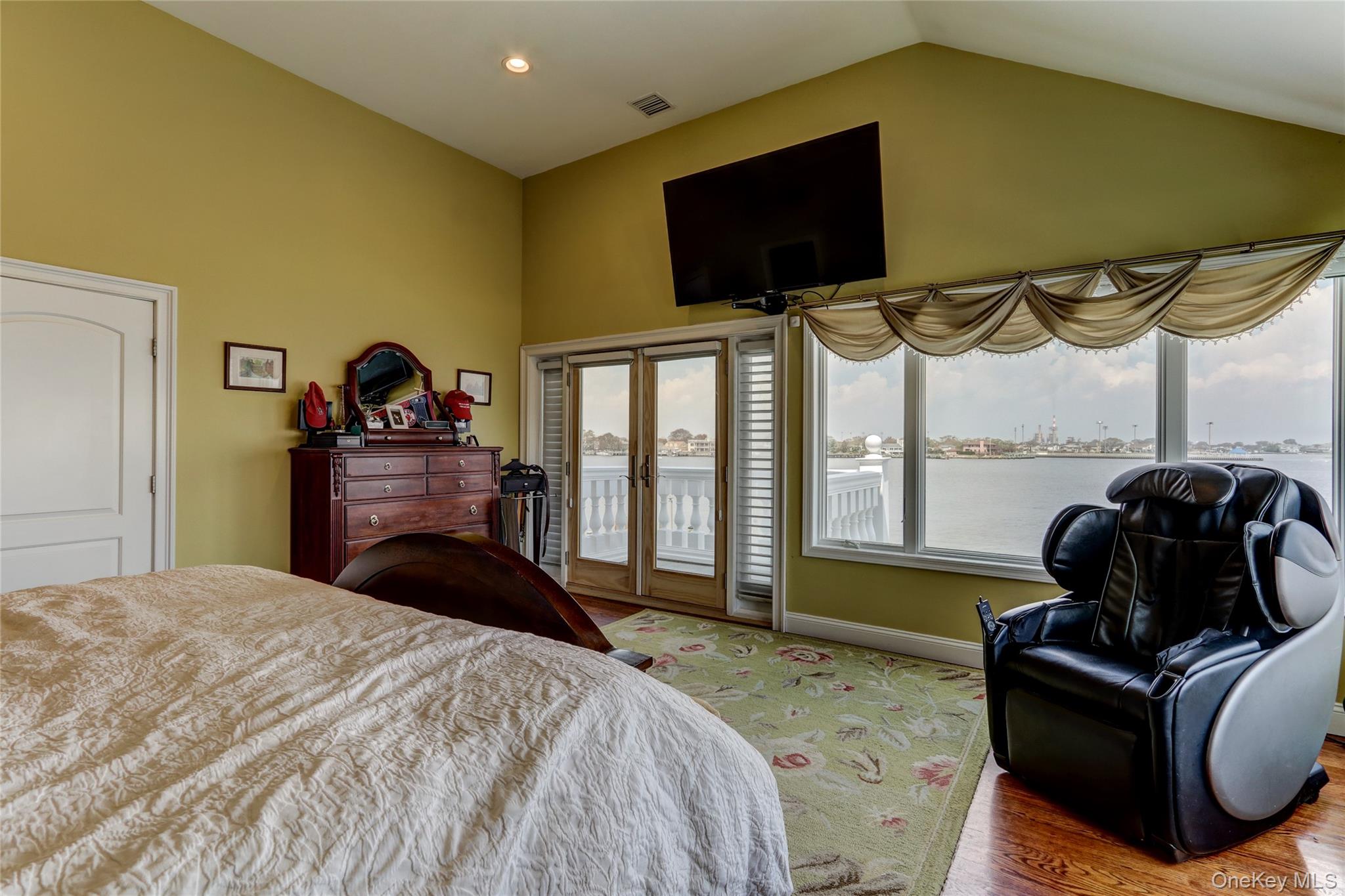 #12 photo, 609 E Bay Drive, নাসাউ কাউন্টি Long Beach , NY 11561