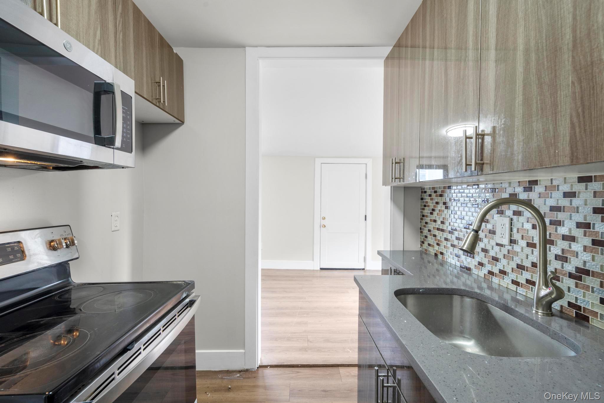 #5 photo, 134 Buena Vista Avenue, Yonkers , NY 10701