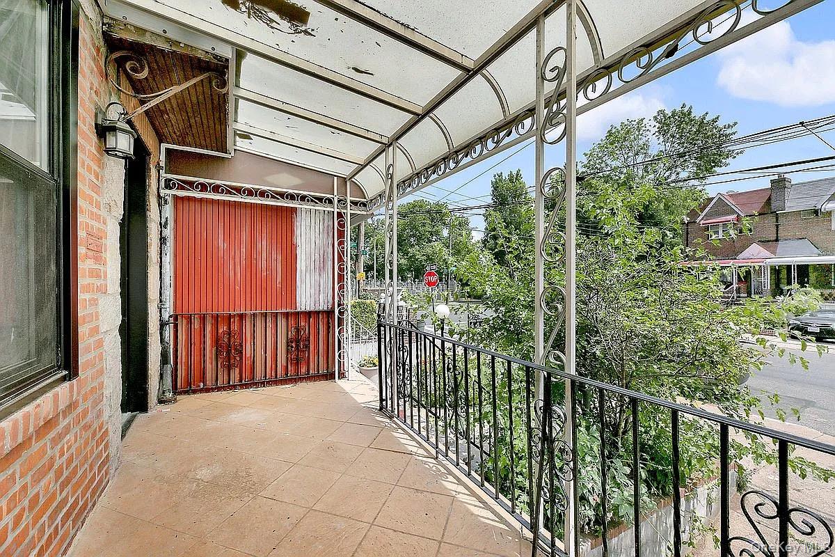 #6 photo, 442 E 43rd Street, Brooklyn , NY 11203