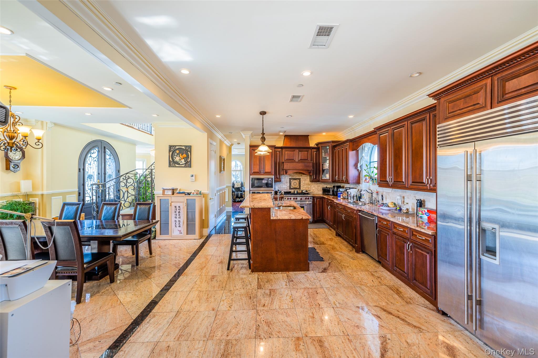 #14 photo, 16003 Cryders Lane, কুইন্‌স Whitestone , NY 11357