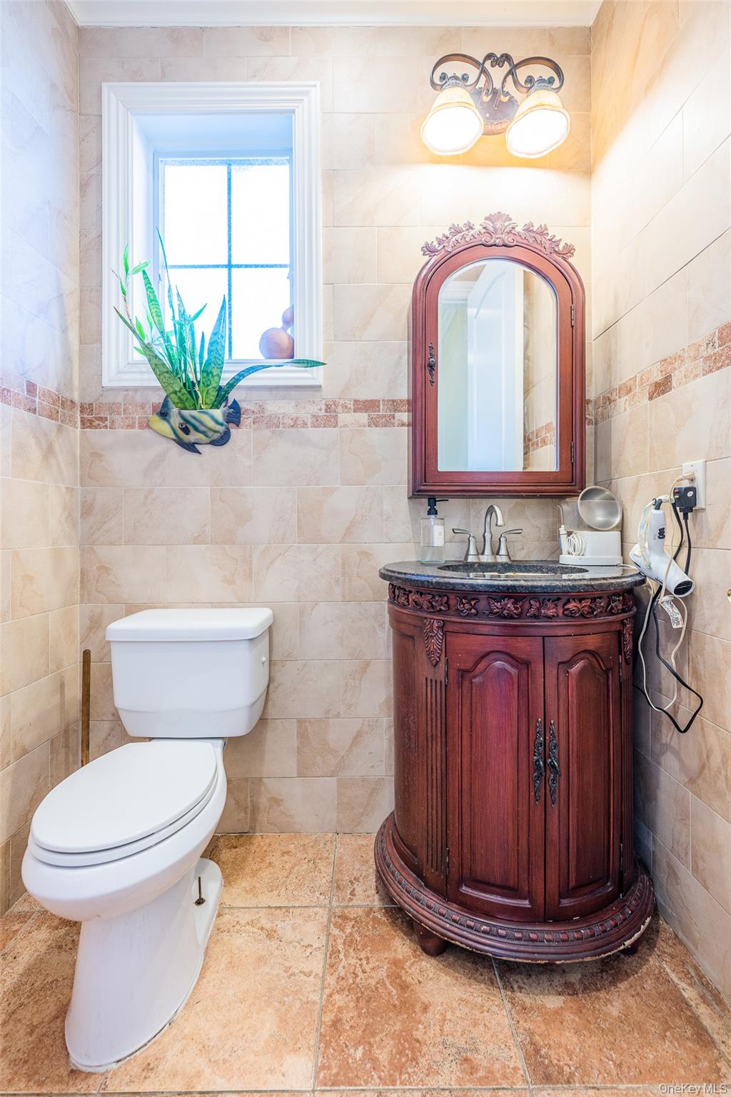 #17 photo, 16003 Cryders Lane, কুইন্‌স Whitestone , NY 11357