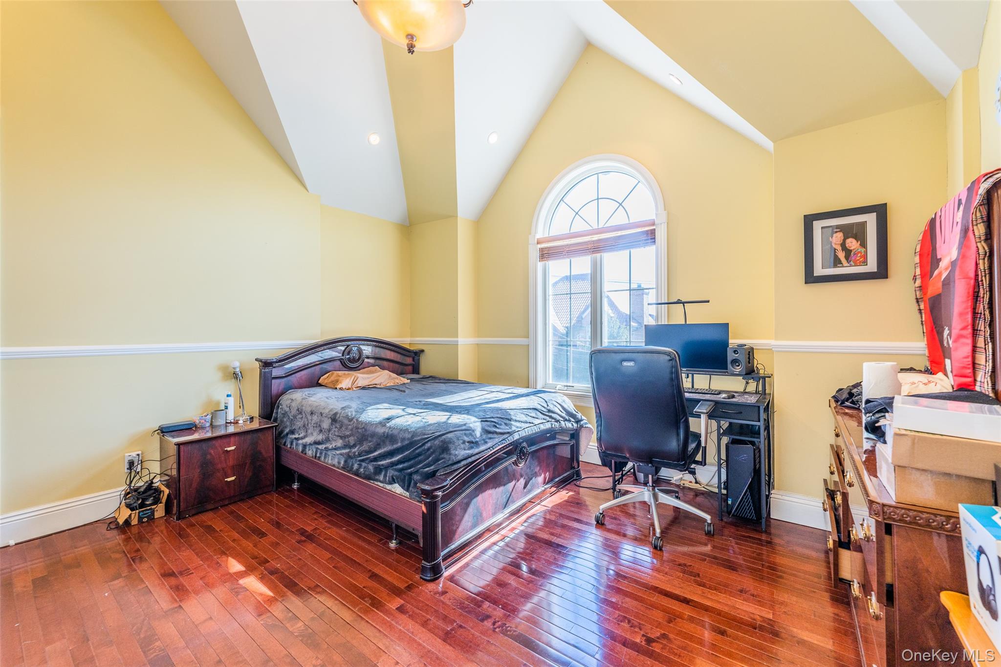 #18 photo, 16003 Cryders Lane, কুইন্‌স Whitestone , NY 11357