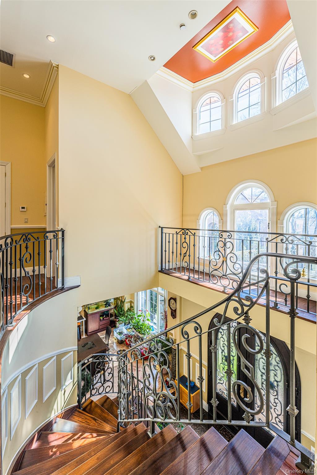 #19 photo, 16003 Cryders Lane, কুইন্‌স Whitestone , NY 11357