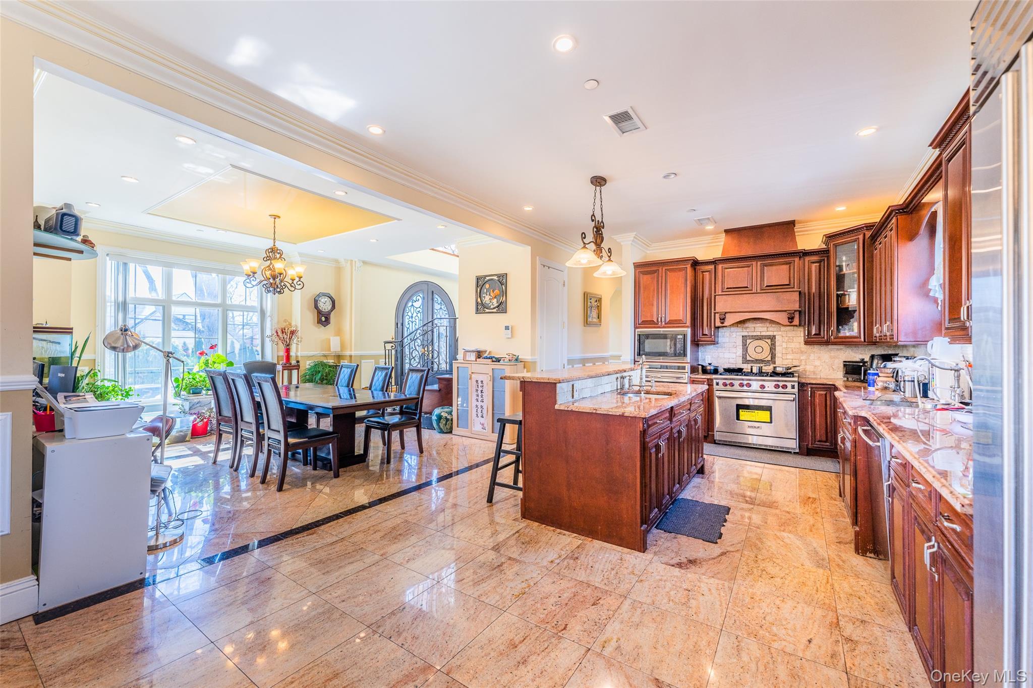 #9 photo, 16003 Cryders Lane, কুইন্‌স Whitestone , NY 11357