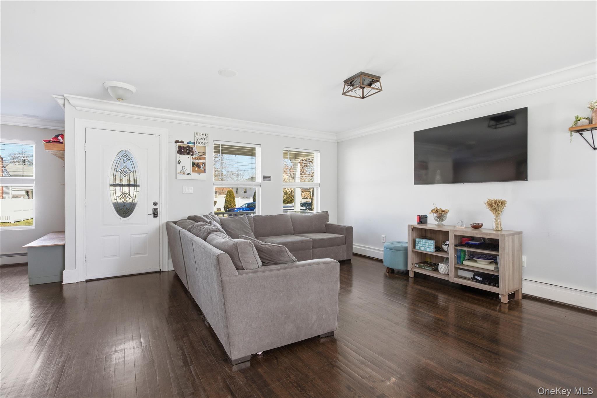 #4 photo, 254 40th Street, সাফোক কাউন্টি Copiague , NY 11726