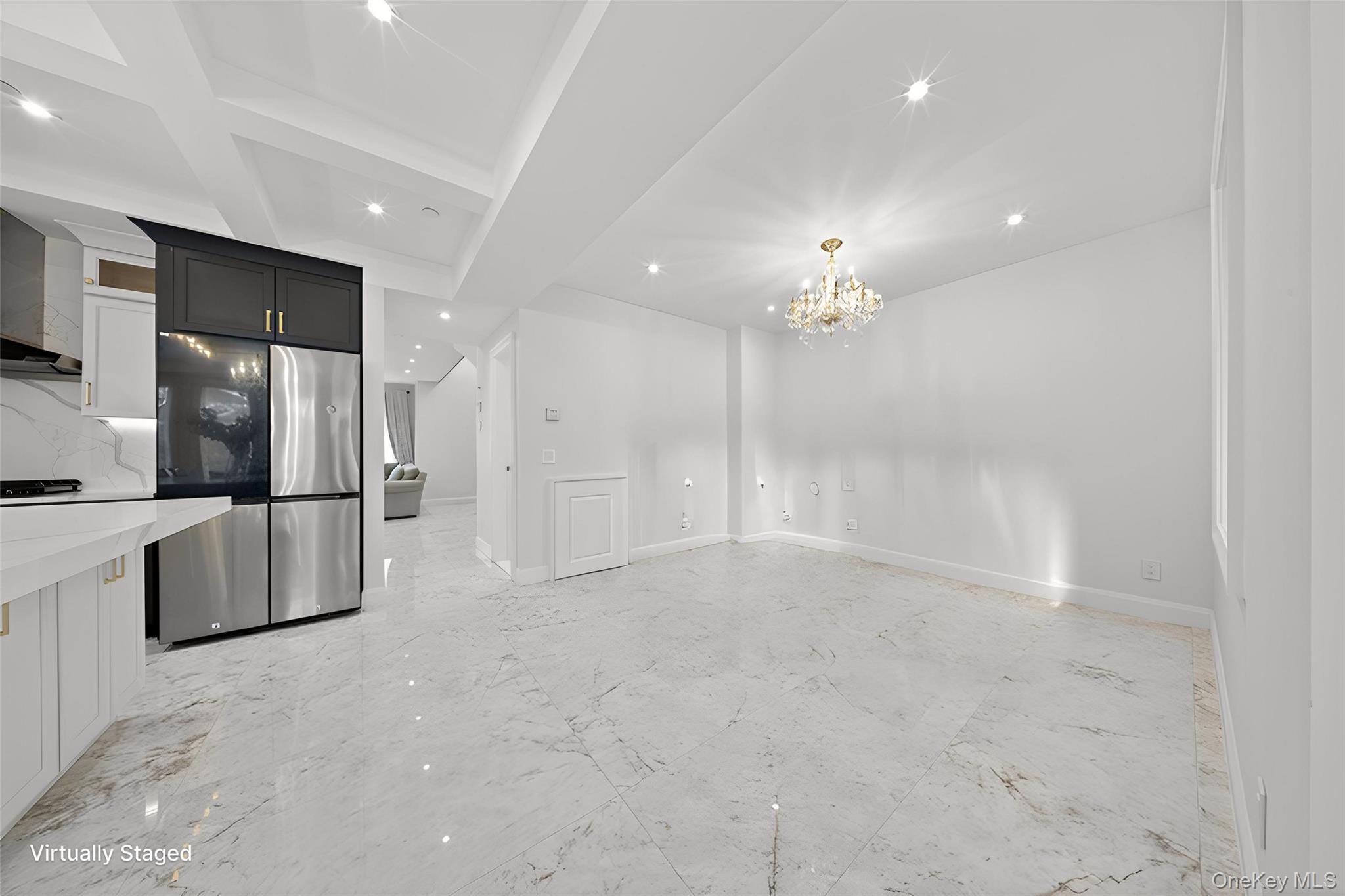 #11 photo, 14-09 133RD Place, কুইন্‌স College Point , NY 11356