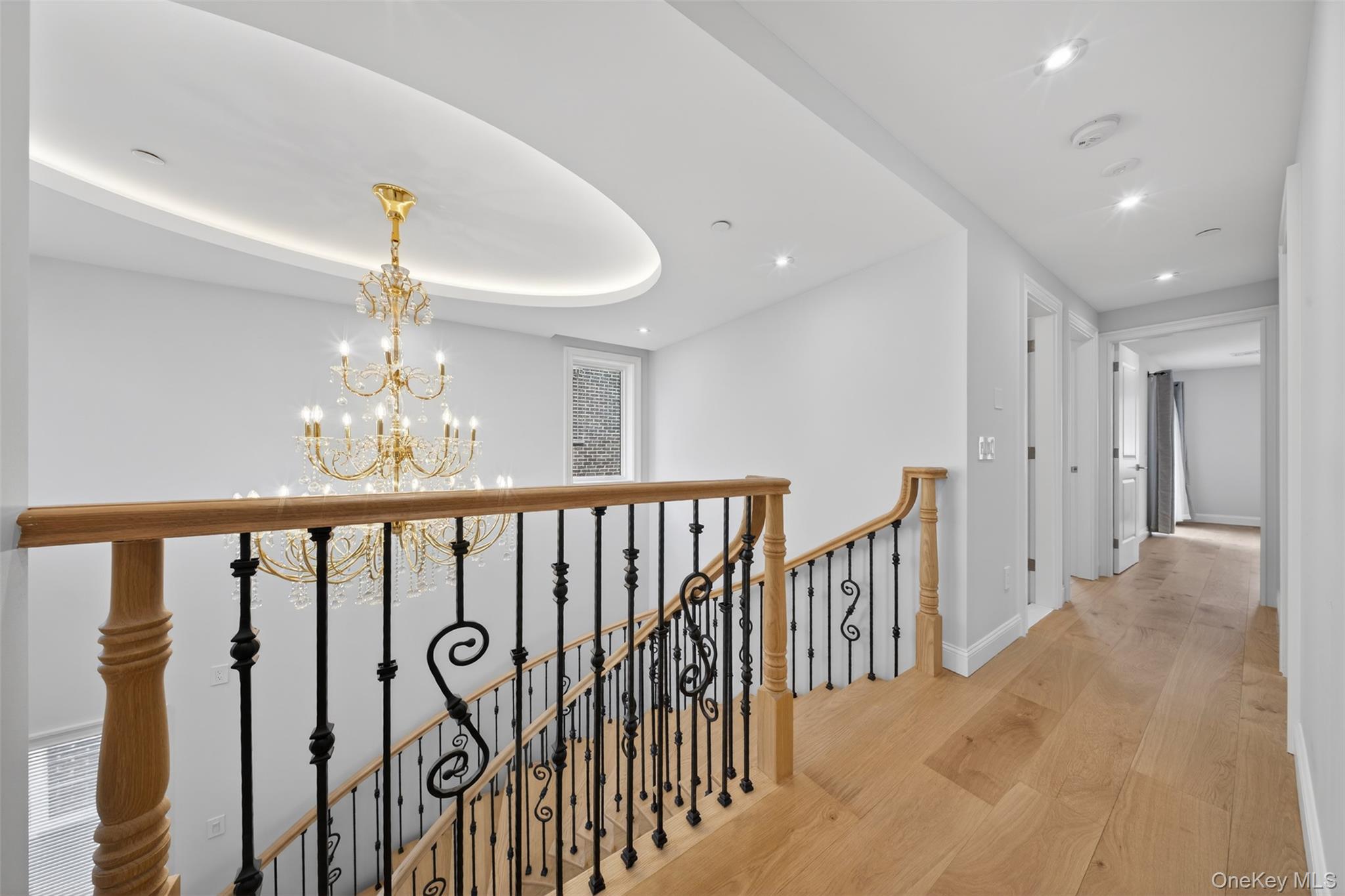 #13 photo, 14-09 133RD Place, কুইন্‌স College Point , NY 11356