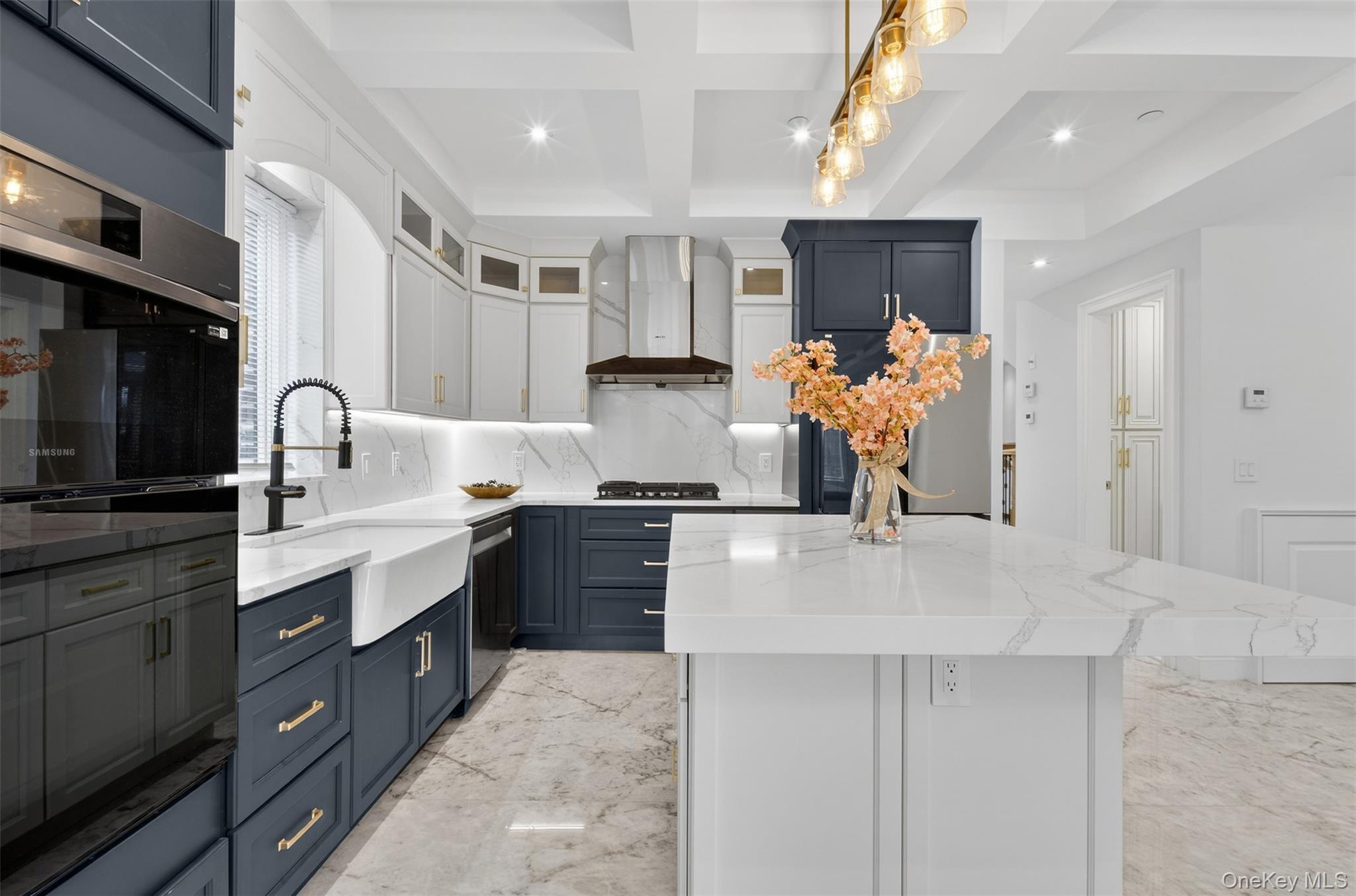 #7 photo, 14-09 133RD Place, কুইন্‌স College Point , NY 11356