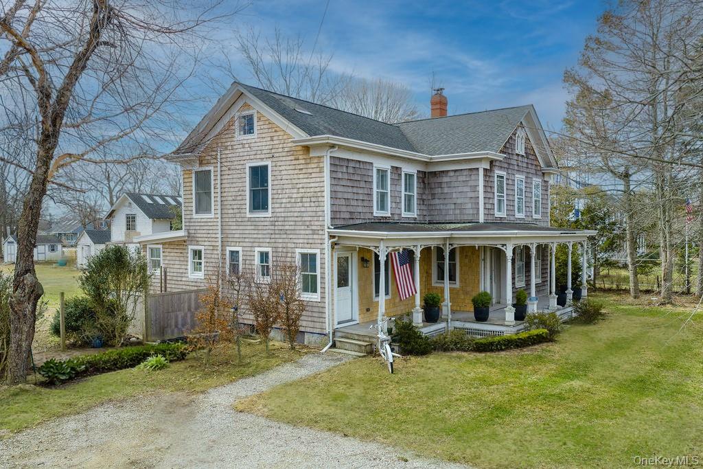 #5 photo, 7220 Main Road, East Marion , NY 11939