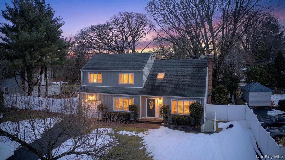 #1 photo, 111 Aspen Road, সাফোক কাউন্টি Kings Park , NY 11754