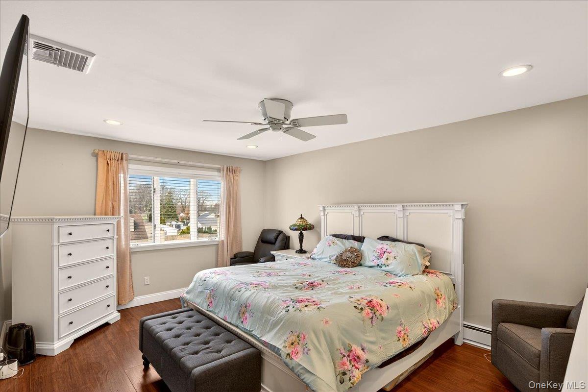 #10 photo, 111 Aspen Road, সাফোক কাউন্টি Kings Park , NY 11754