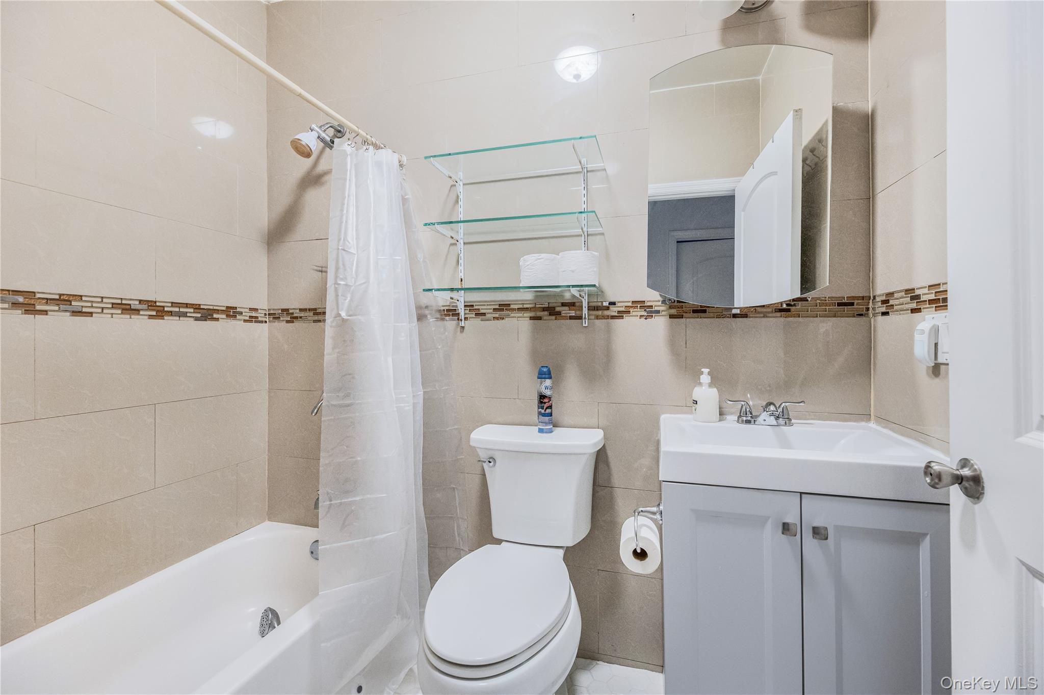 #14 photo, 621 Faile Street, Bronx , NY 10474