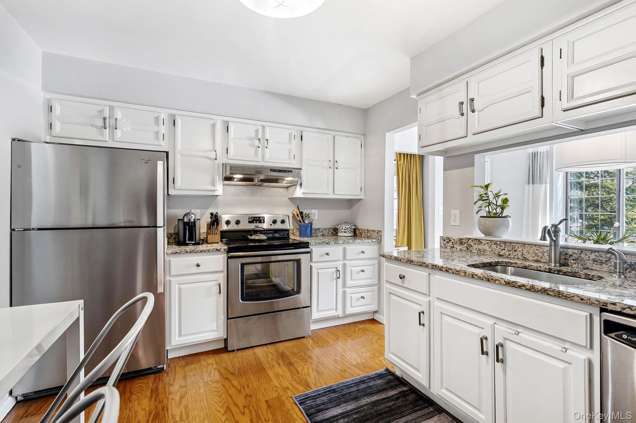 #9 photo, 17 Foxwood Drive, Pleasantville , NY 10570