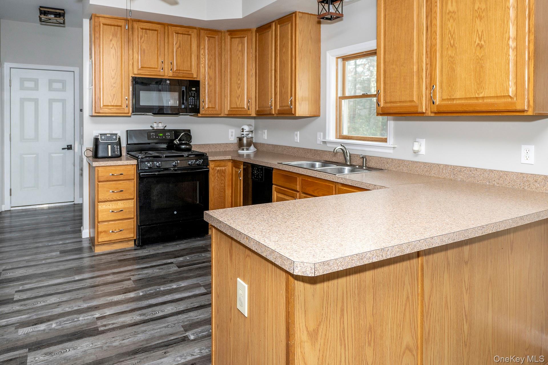 #8 photo, 269 Milewood Road, Millbrook , NY 12545