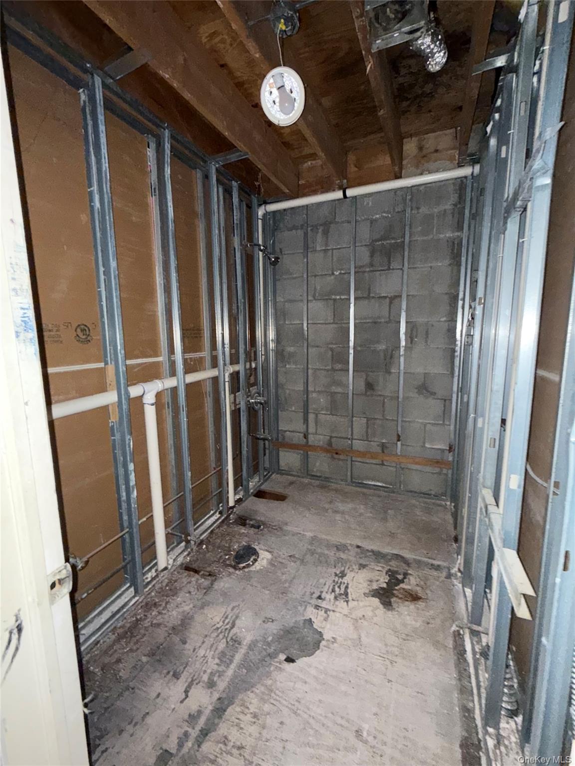 #14 photo, 1754 Givan Avenue, برونكس Bronx , NY 10469