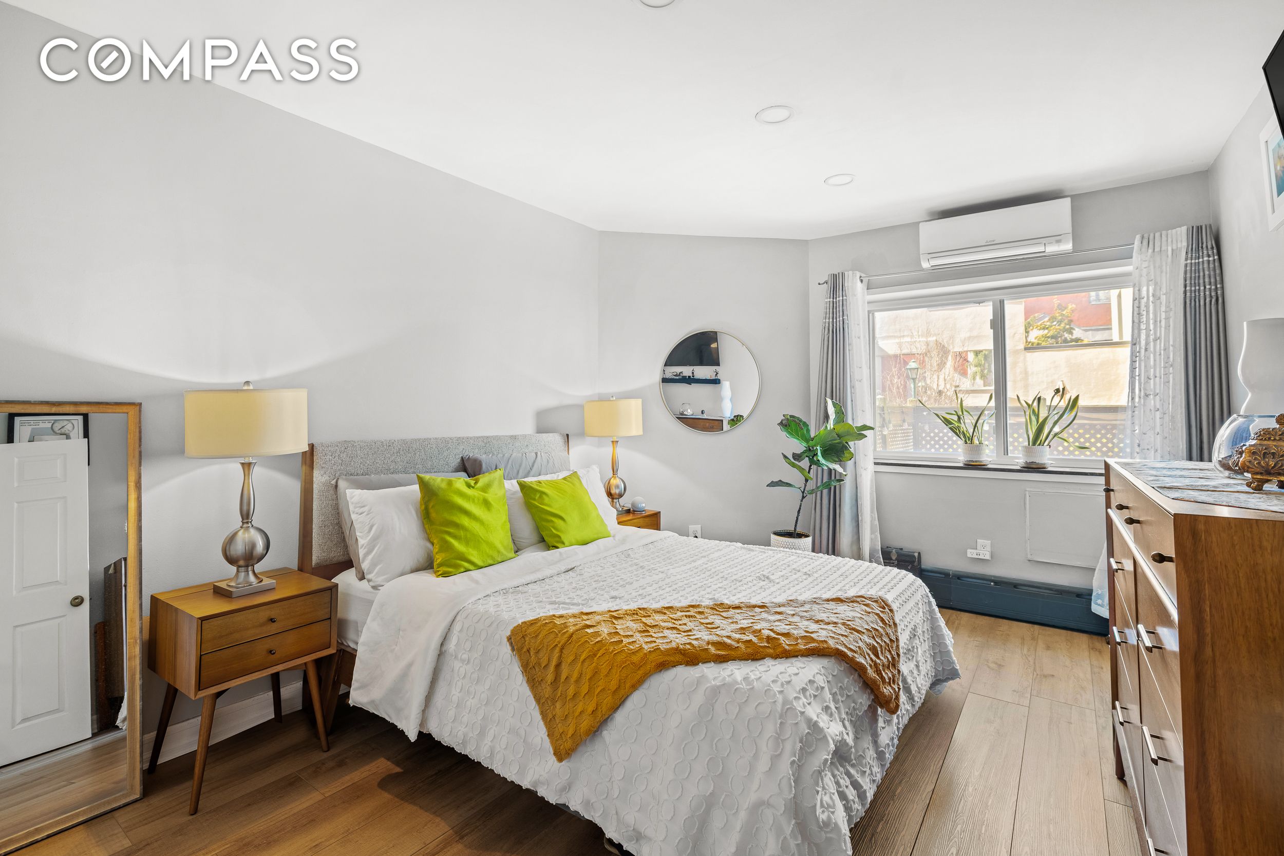 #8 photo, 61-20 71st Avenue, 皇后区 Ridgewood , NY 11385