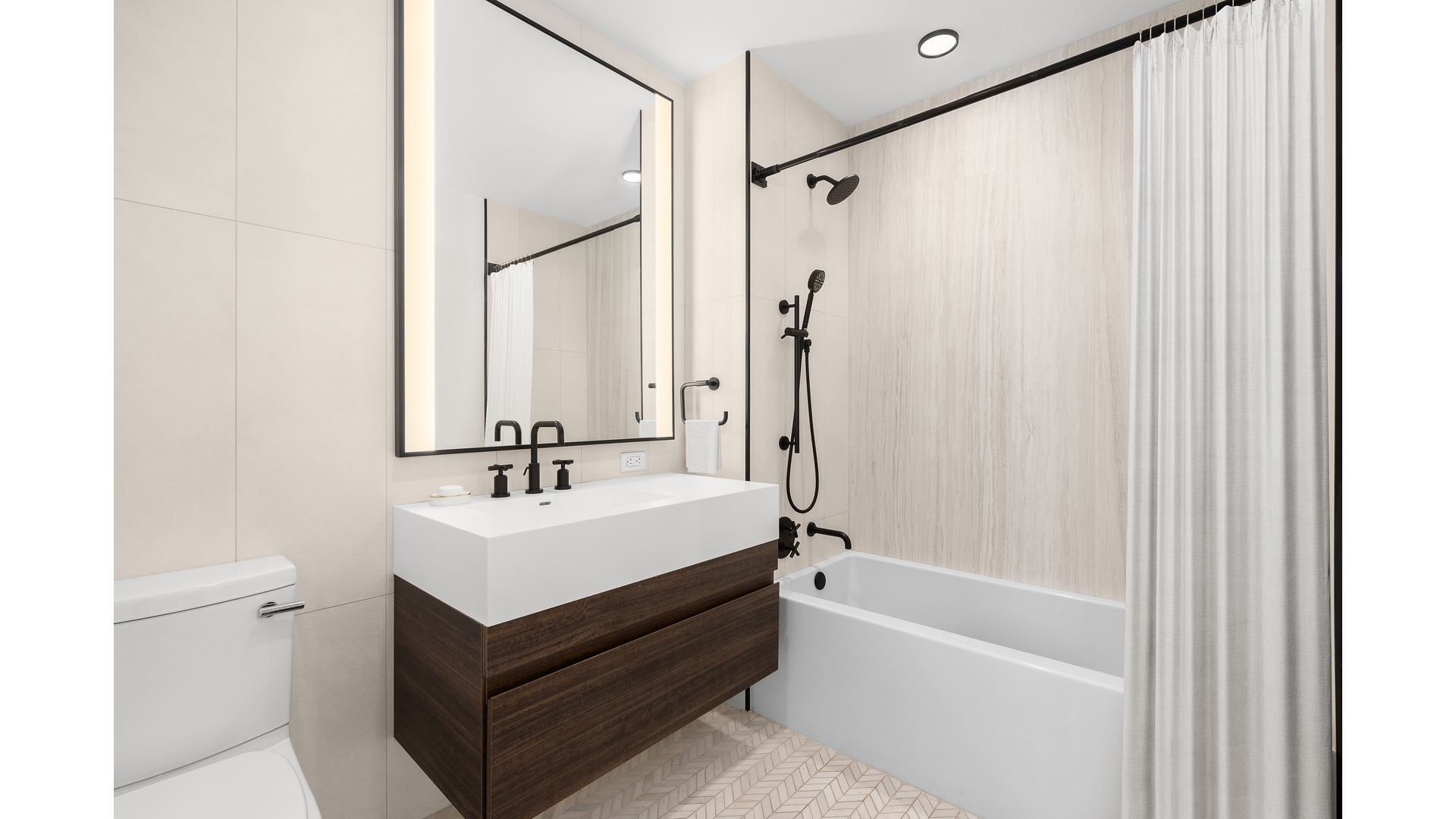 #5 photo, 111 VARICK Street, مانهاتن Hudson Square , NY 10013