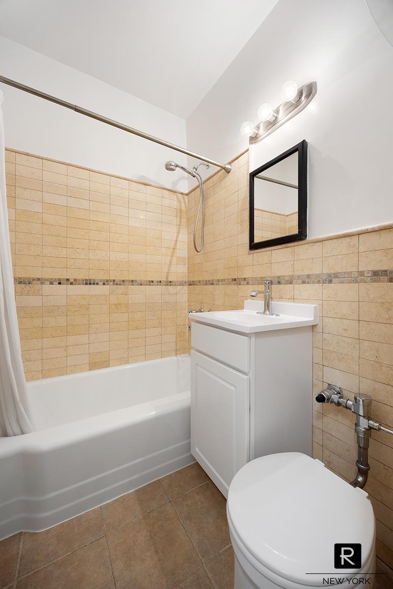 #9 photo, 330 E 83rd Street, Upper East Side , NY 10028