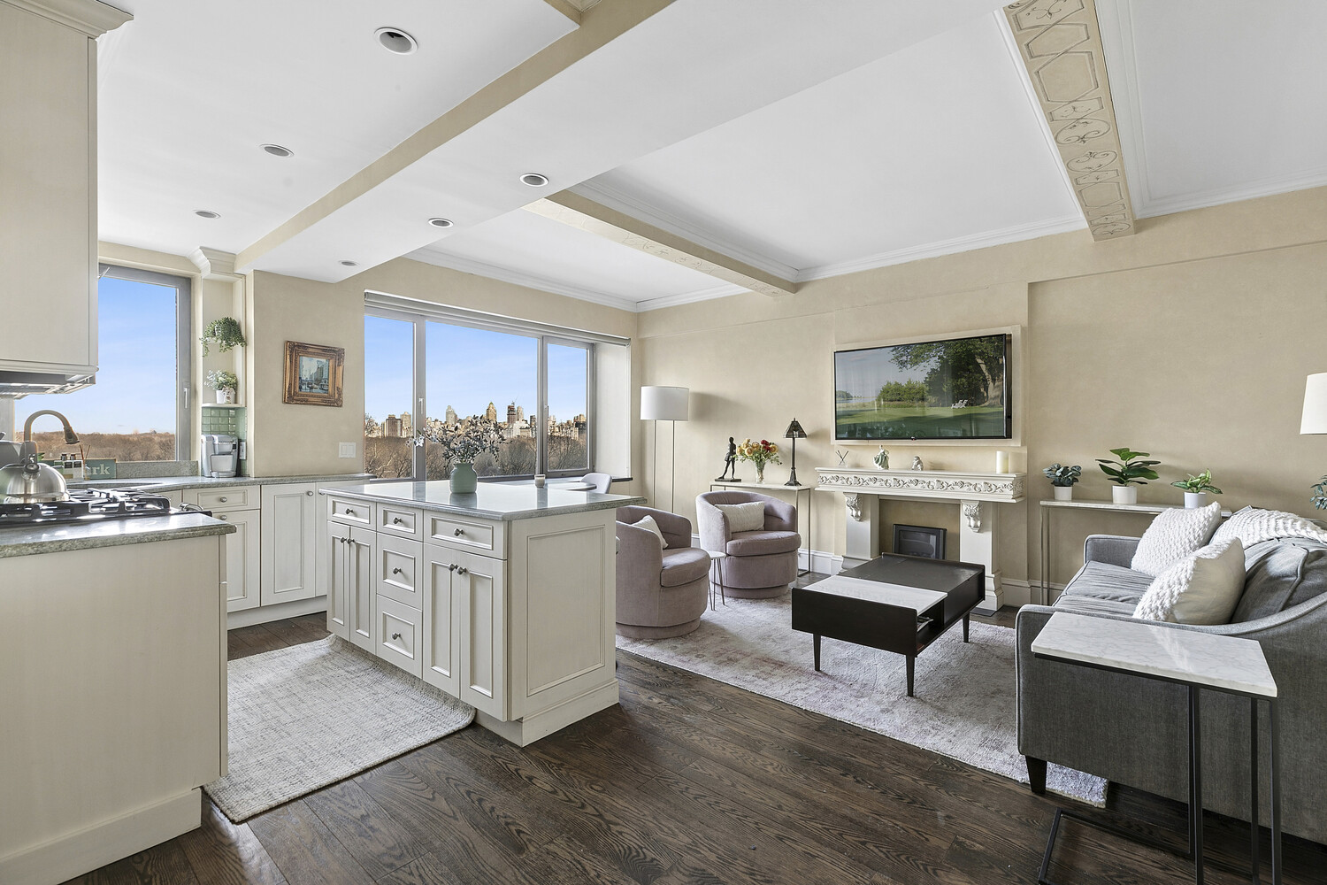 #7 photo, New York City, 맨해튼 Central Park South , NY 10019